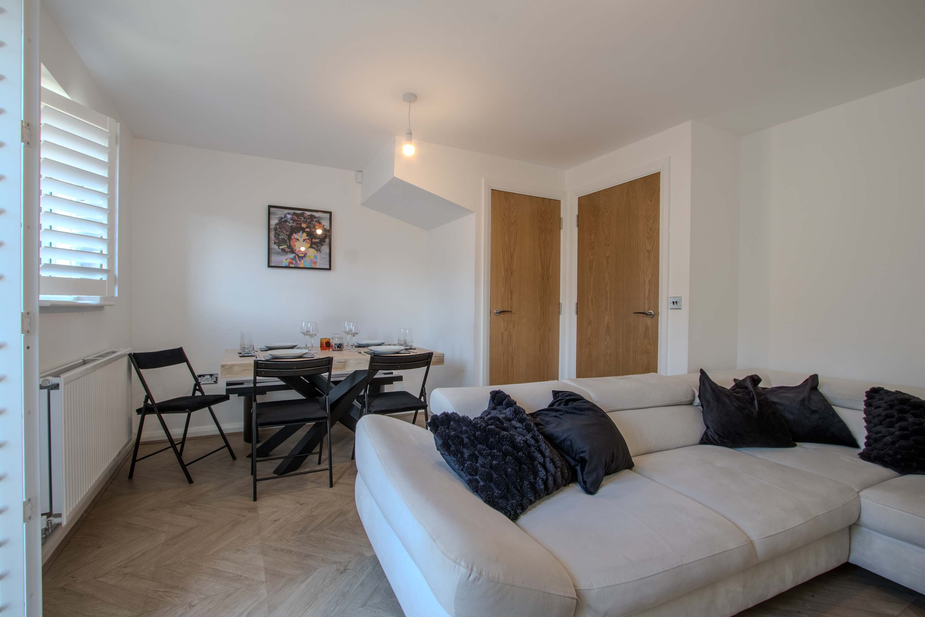 Modern 2-Bed House In Swinton - Private Parking - Foto 16