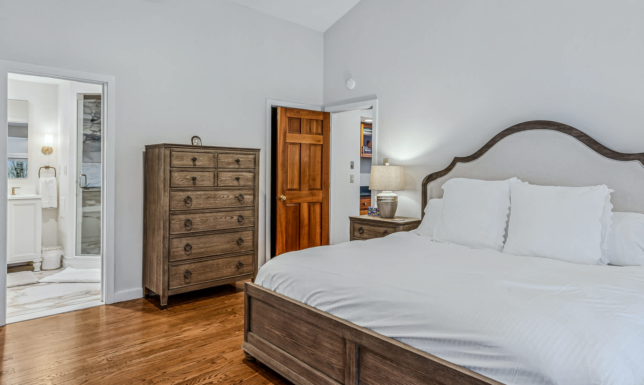 Golf Course, Fireplace, Pool Table - The Oasis*