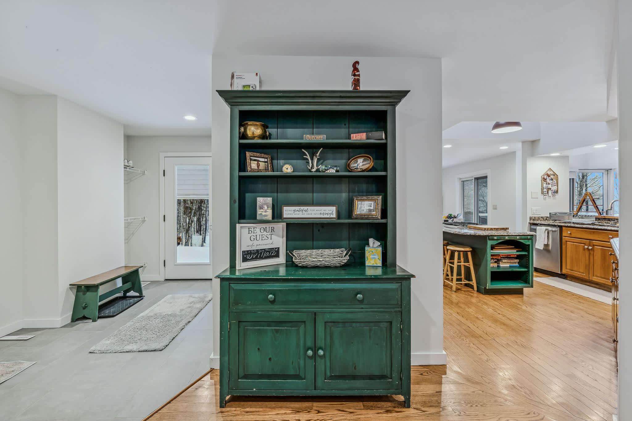 Golf Course, Fireplace, Pool Table - The Oasis*