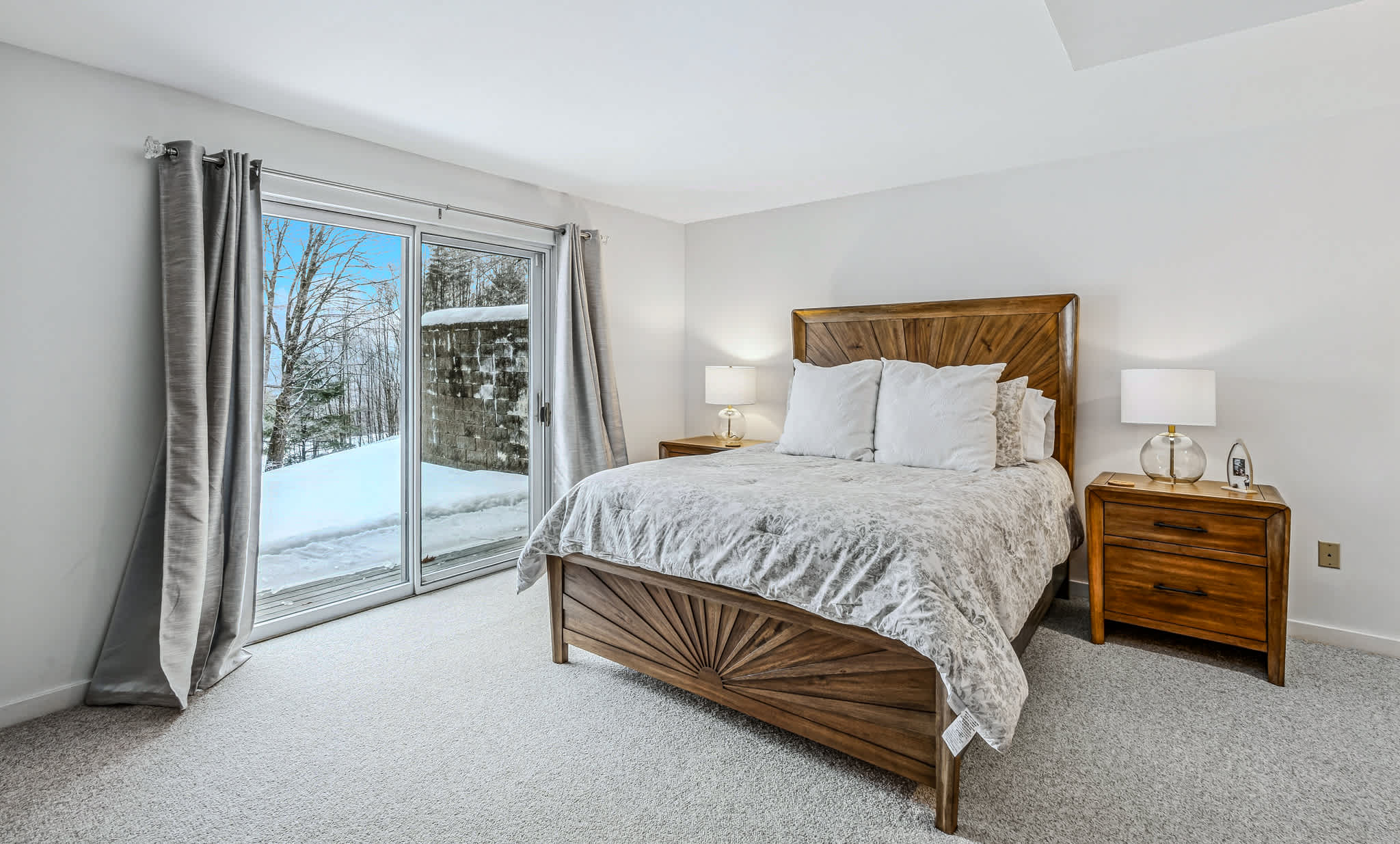 Golf Course, Fireplace, Pool Table - The Oasis*