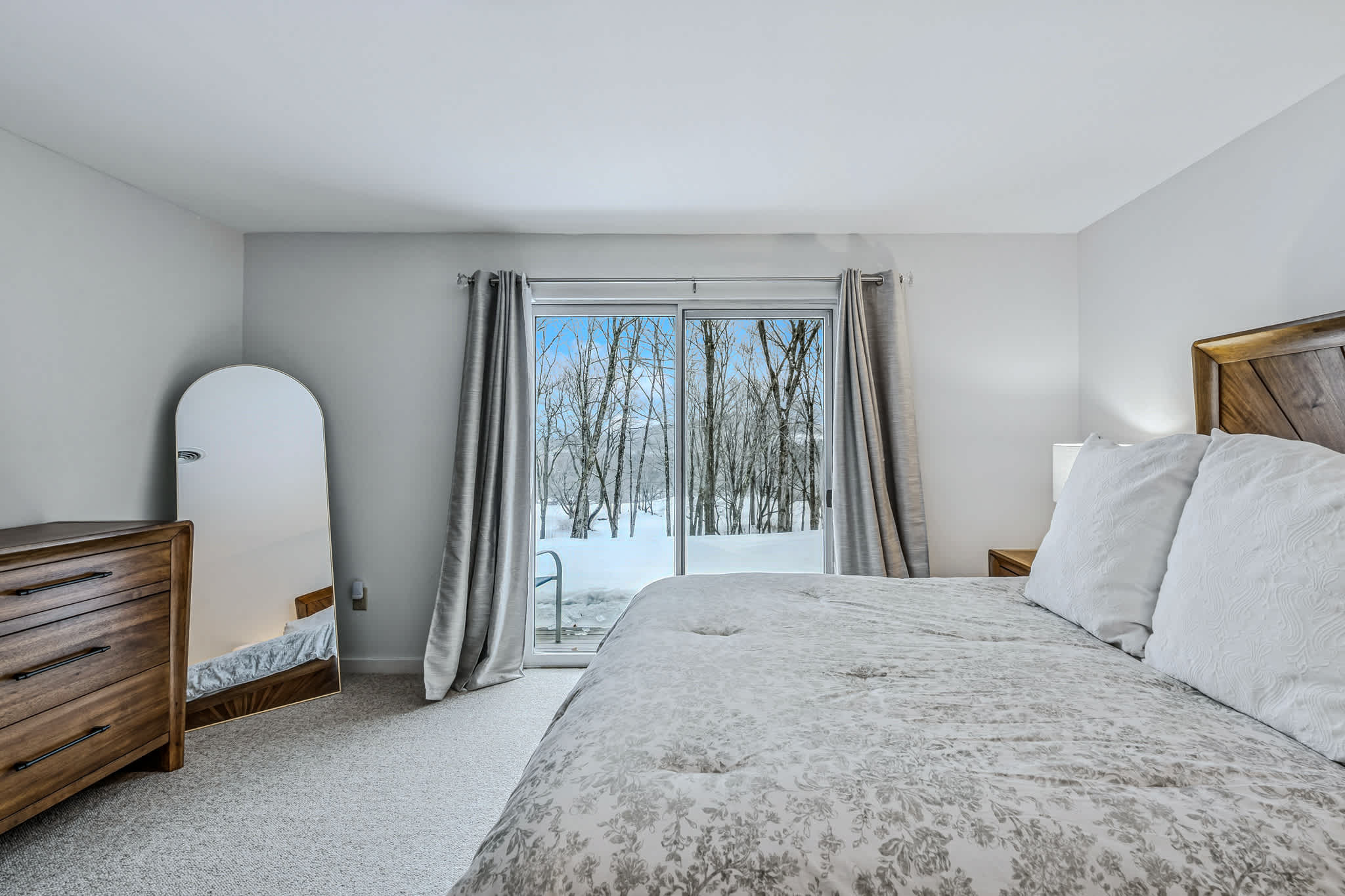 Golf Course, Fireplace, Pool Table - The Oasis*