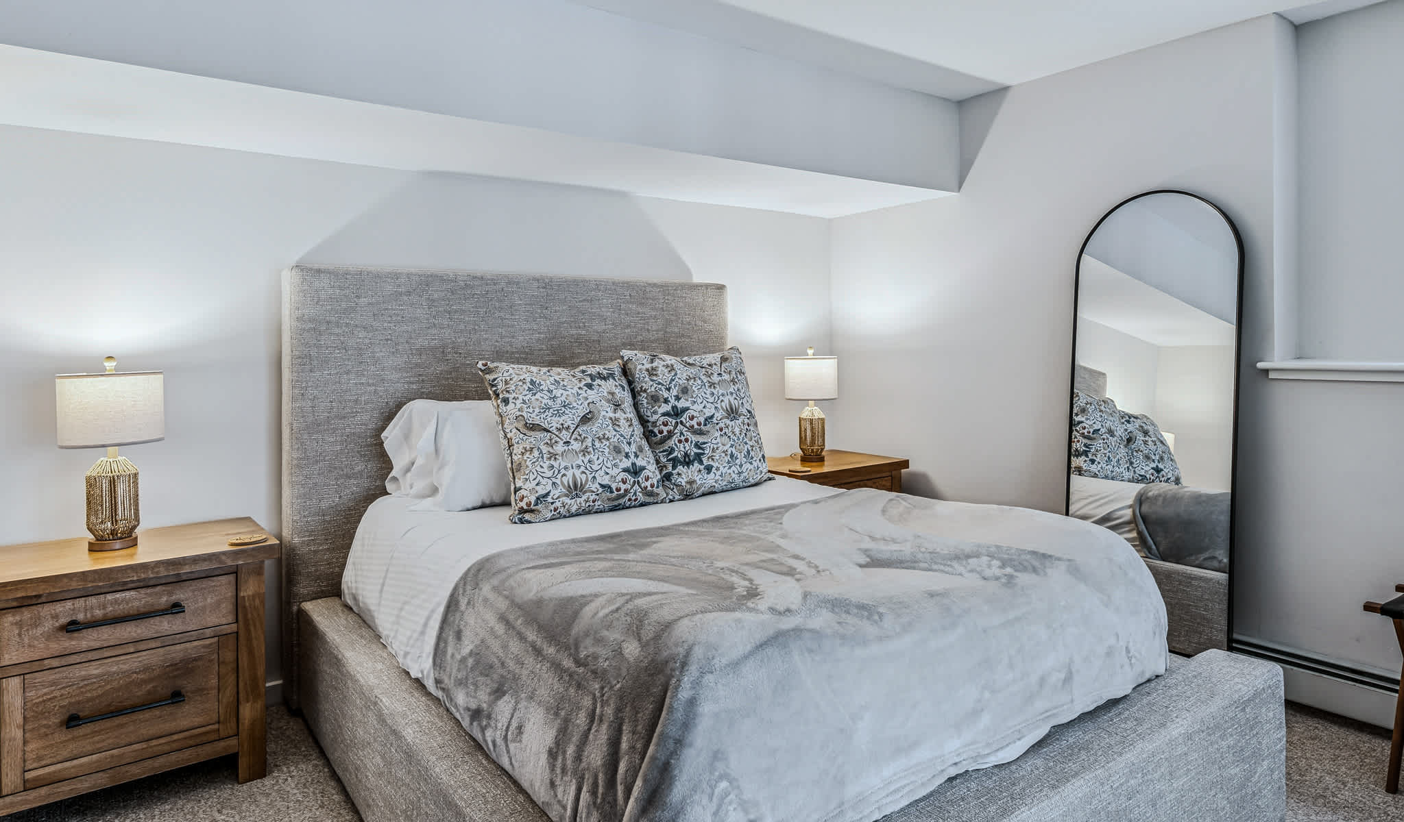 Golf Course, Fireplace, Pool Table - The Oasis*