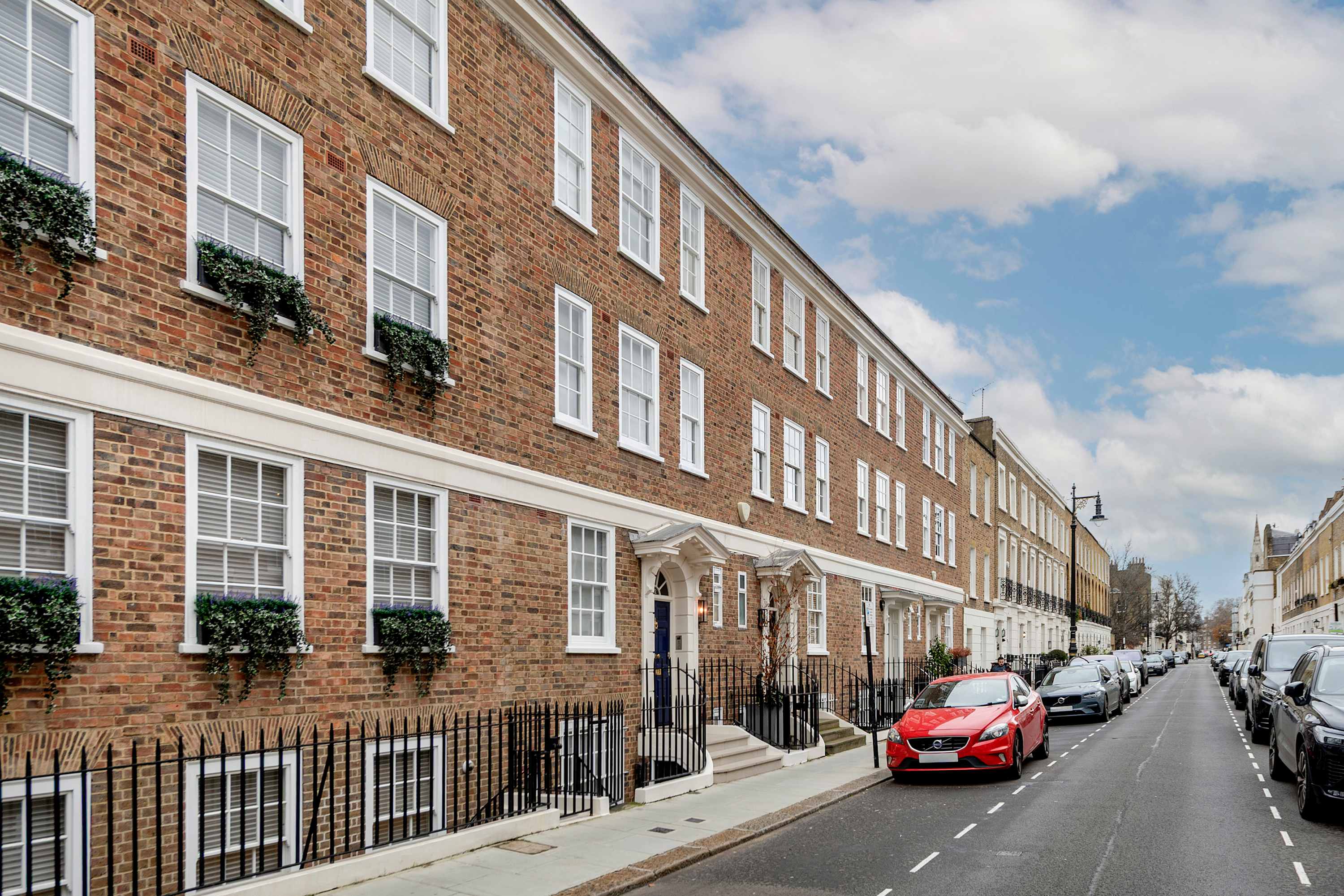 Gorgeous 3 bed House in Sloane Square with Garden in Chester Row 62 SW1W 8JP - Property image 50 - VivreStays