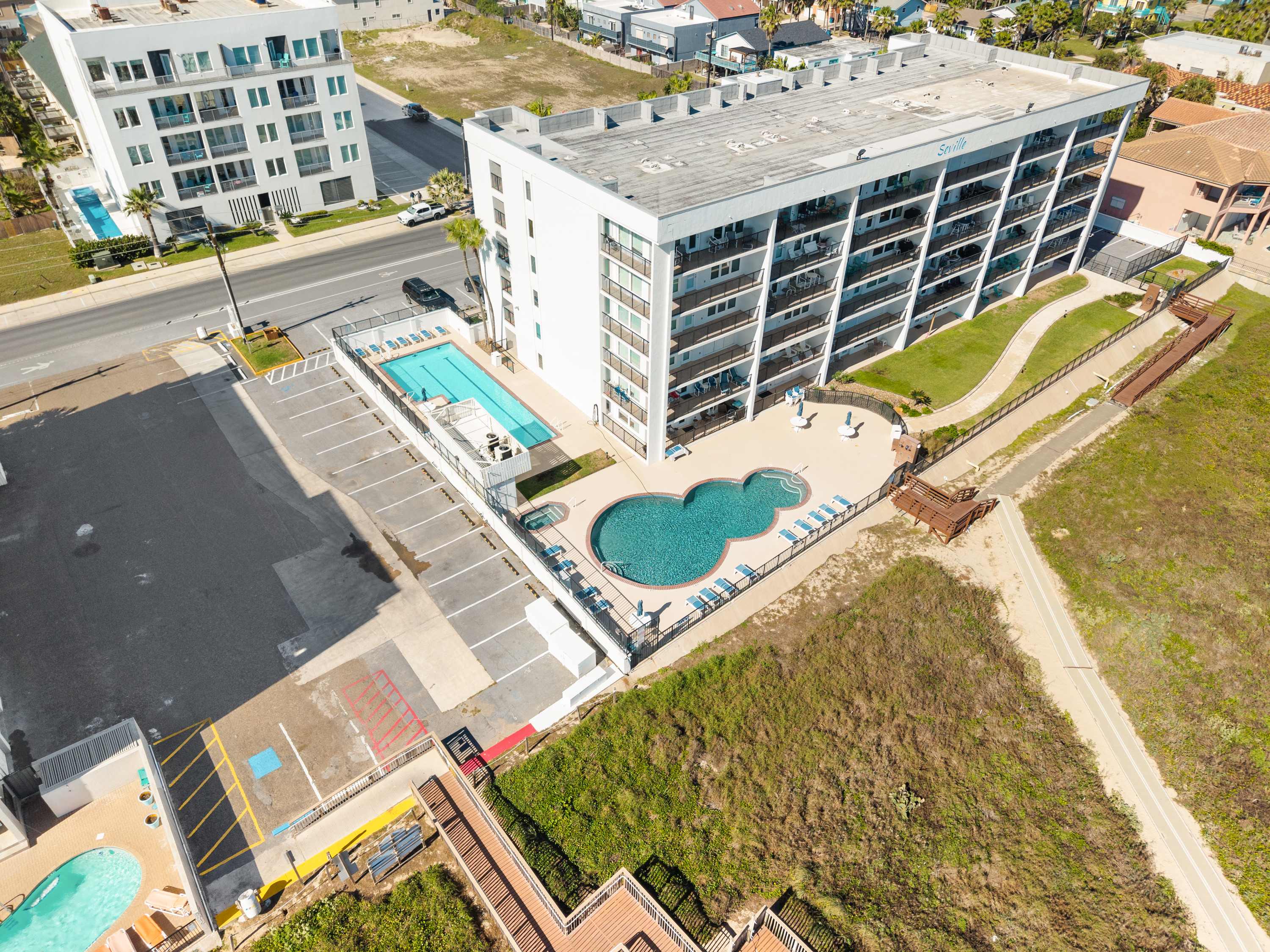 Aerial view of the building 