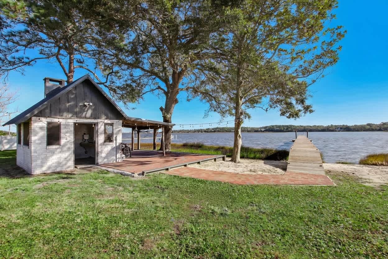 The Oyster House - Waterfront and Private Dock — Fernandina Beach, FL — vacation rental