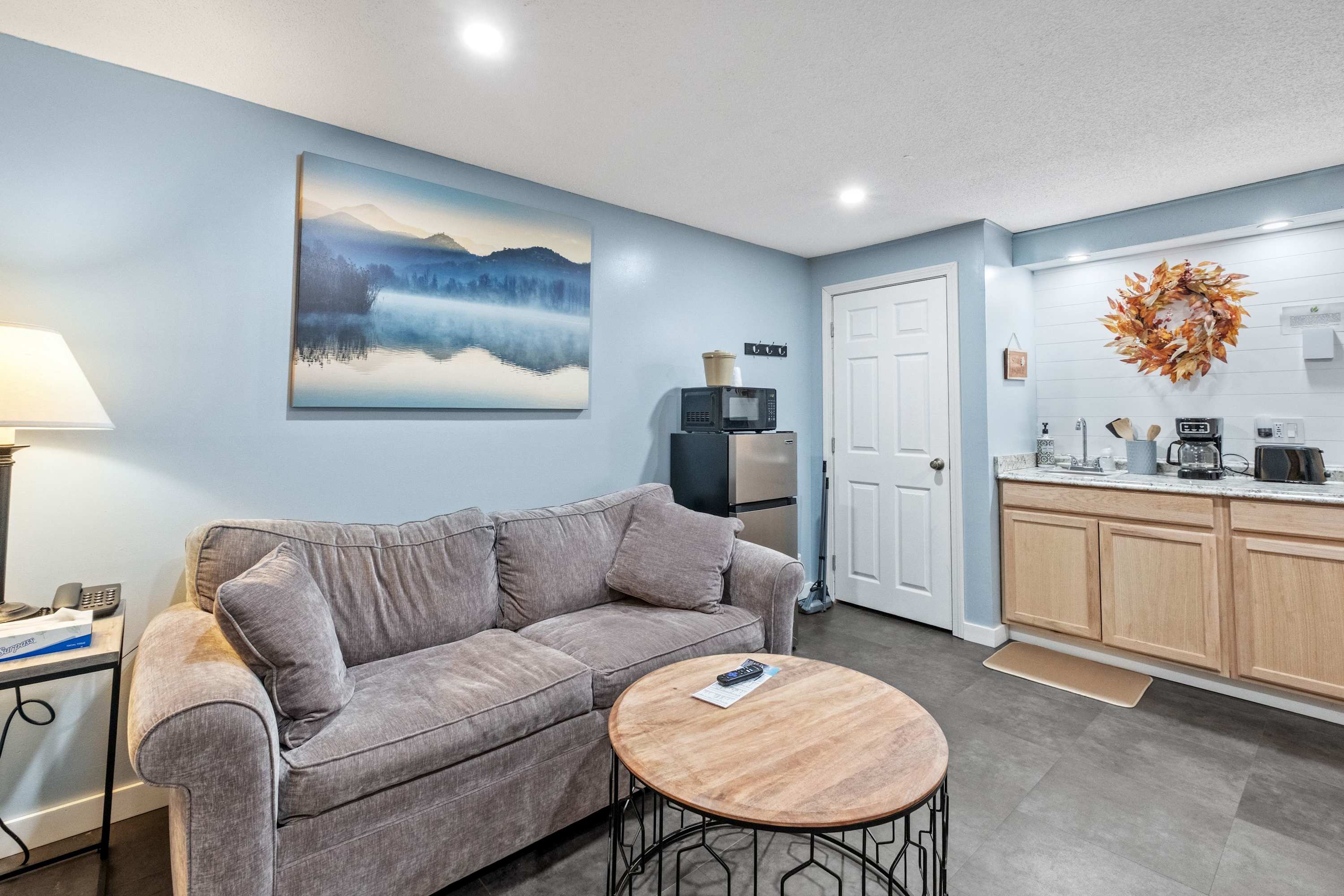 White Mountain Forest Retreat