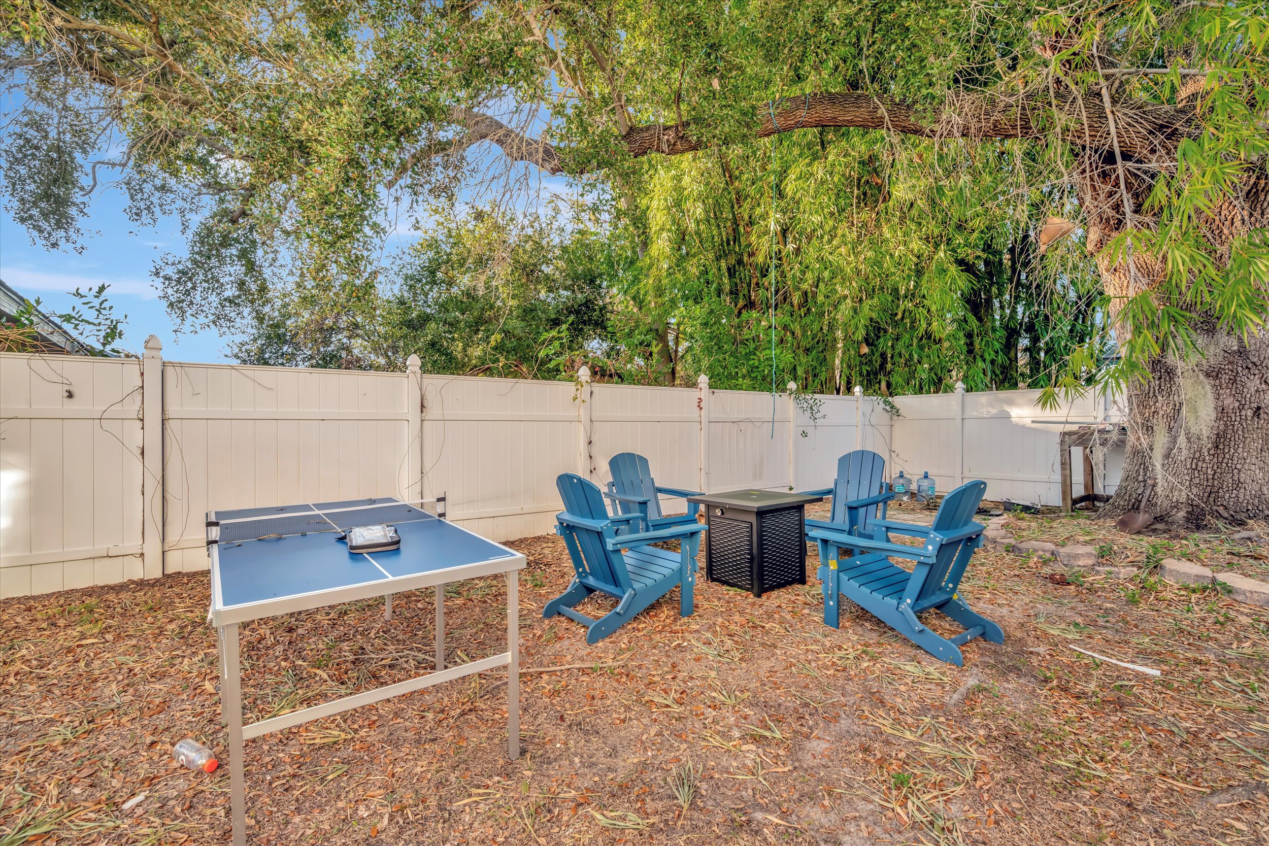 Walk 2 Downtown Safety Harbor! Bikes, BBQ, & Games — Safety Harbor, FL — vacation rental