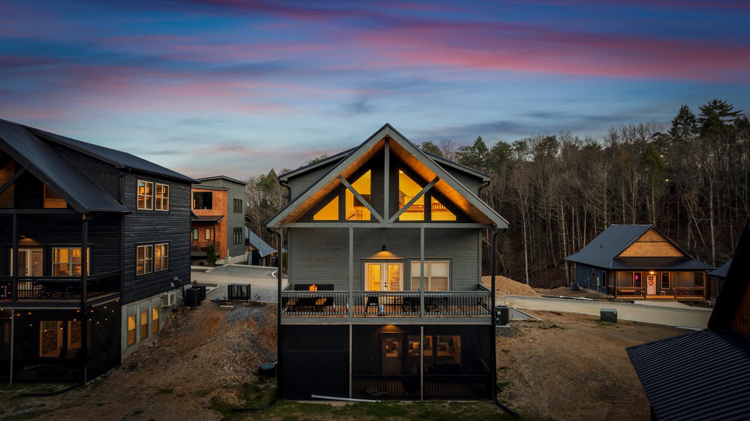 Serene cabin w/ pool, hot tub & game room