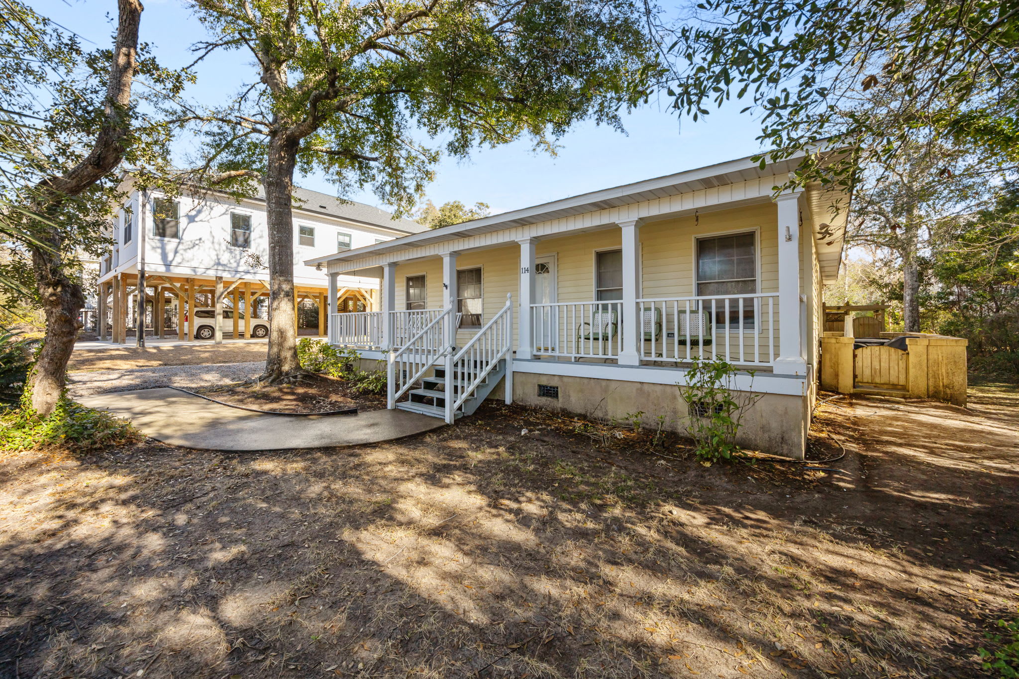Walk to Beach in OKI with Hot tub, & Pet Friendly — Oak Island, NC — vacation rental