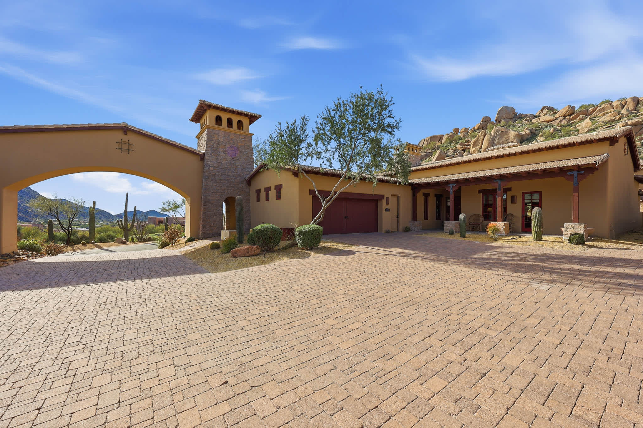 Rocks 122 in North Scottsdale, AZ by Luxus Vacation Properties