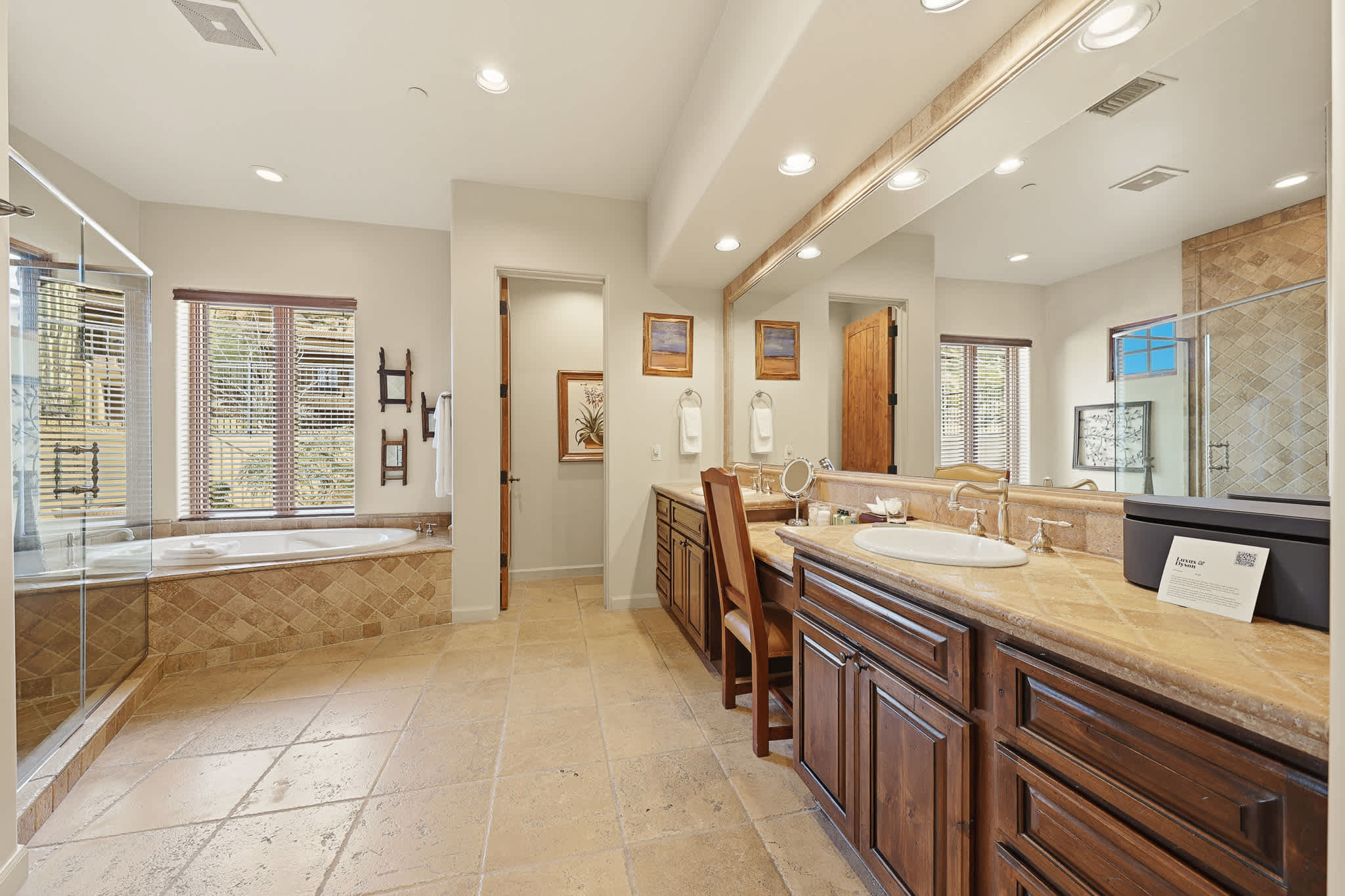 Primary Bathroom | Rocks 122 in North Scottsdale, AZ by Luxus Vacation Properties