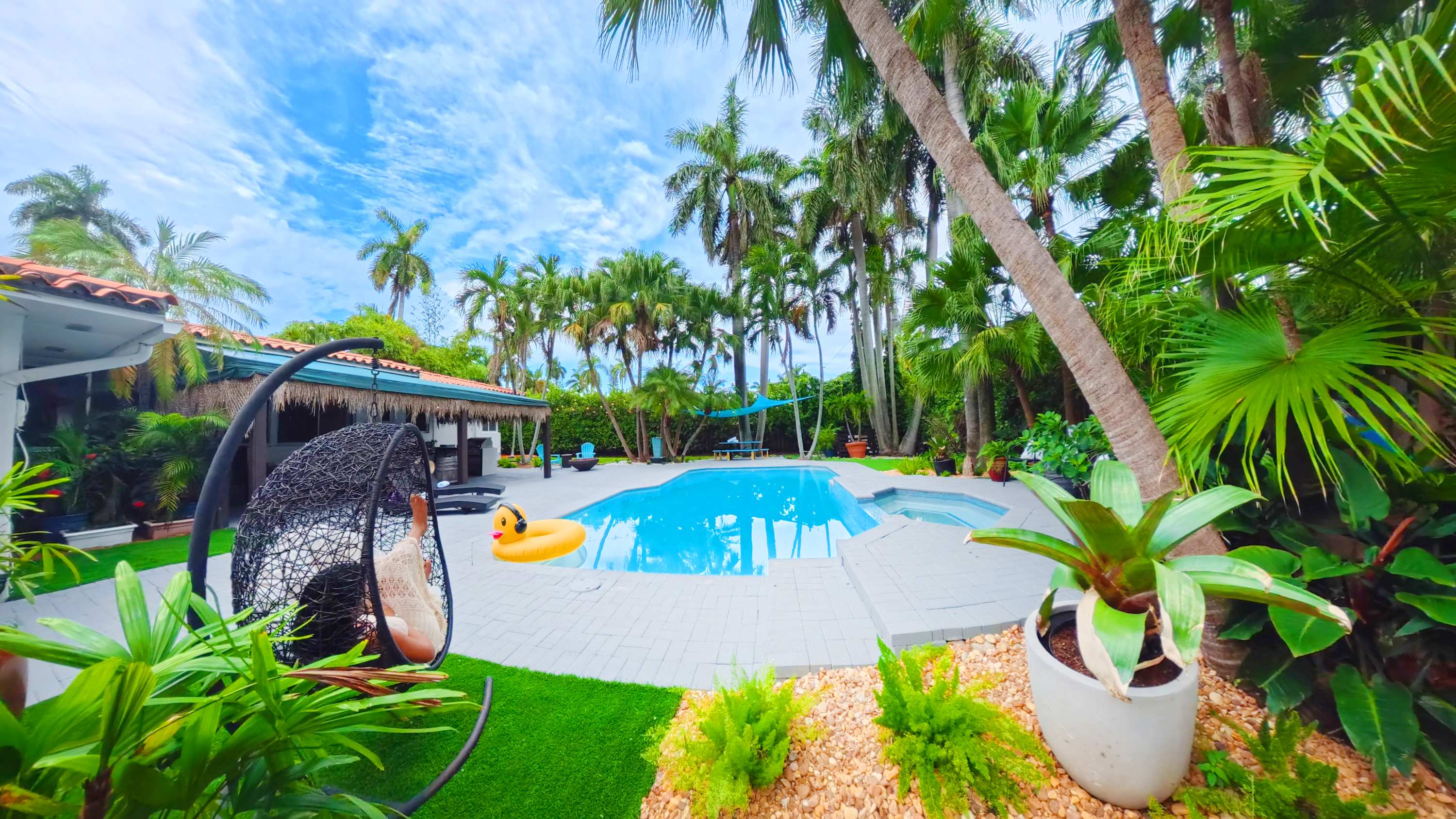 Villa Calma, Hidden Tropical Gem with Gym and Pool — Hollywood, FL — vacation rental