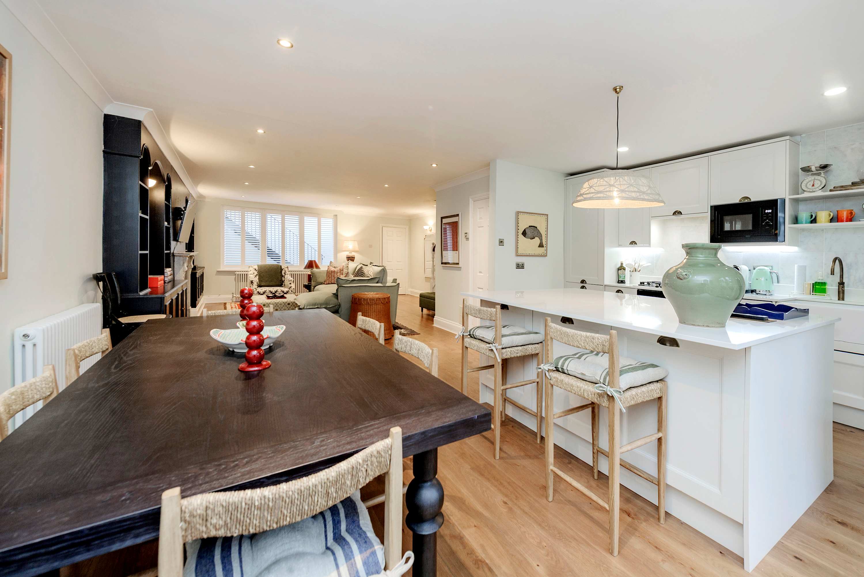 Modern 2-bedroom flat - Angel in Gerrard Road 41B N1 8AX - Property image 6 - VivreStays