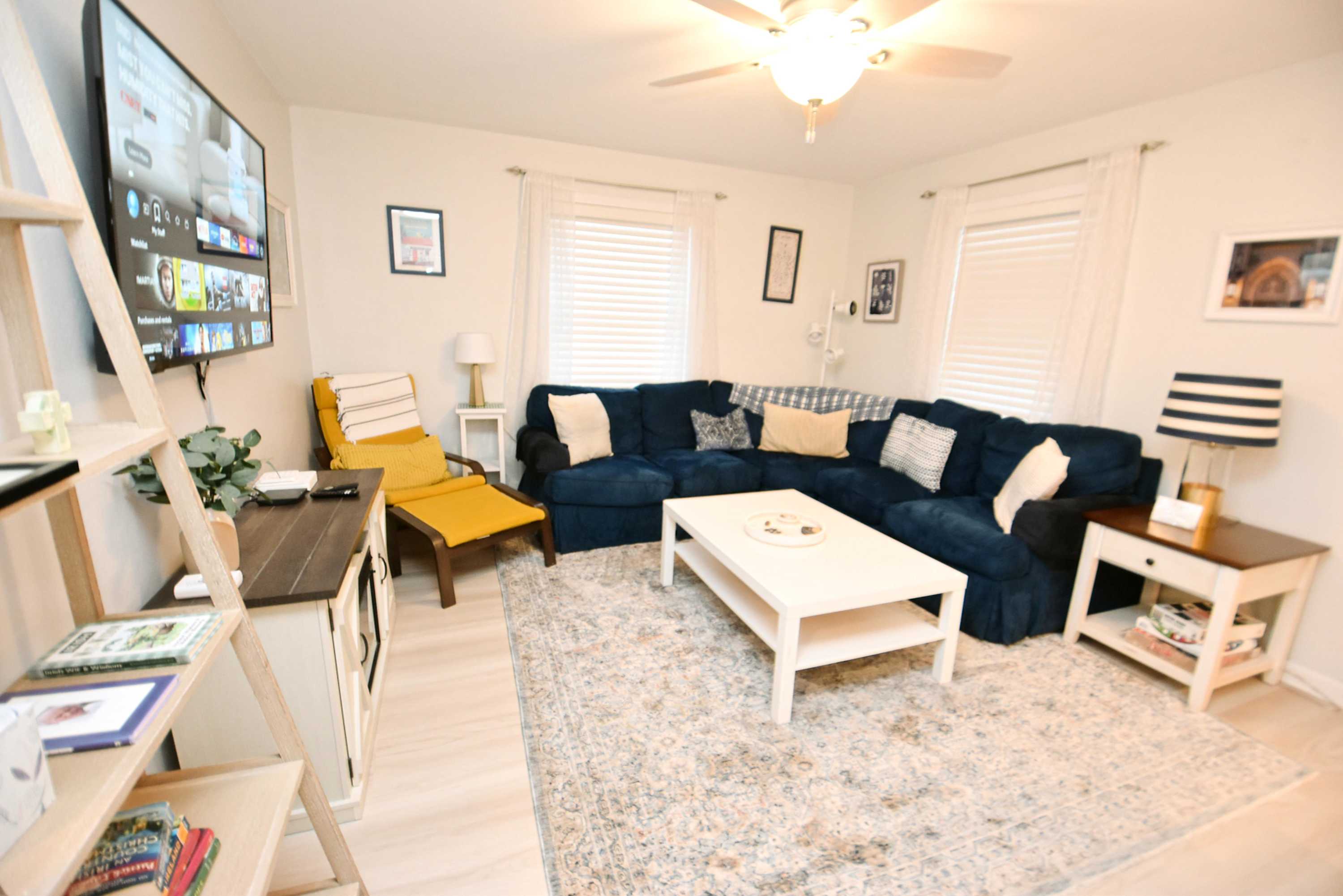 Spacious home just 7 blocks to ND! (54211) 3