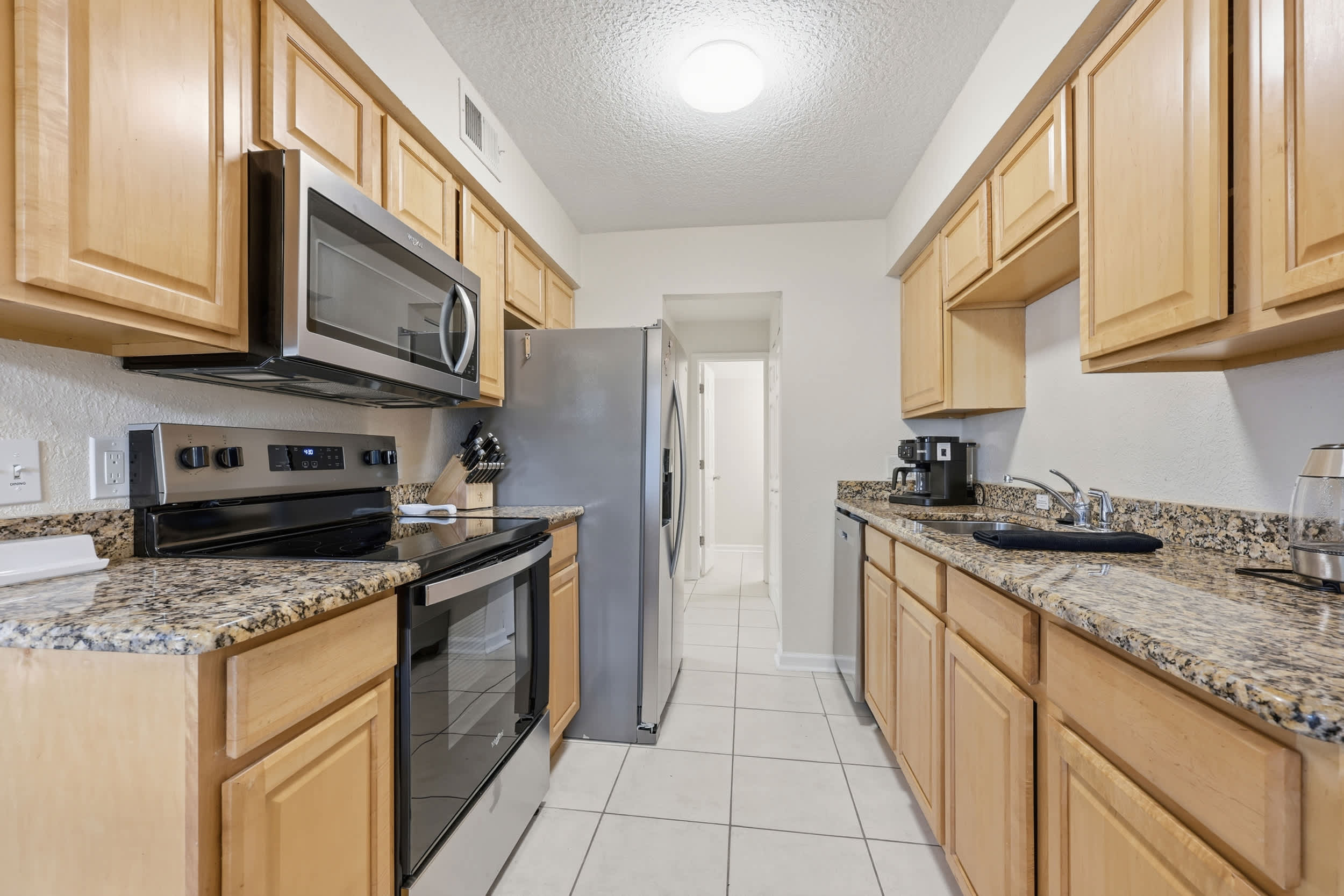 The kitchen is well equipped for an unforgettable getaway​