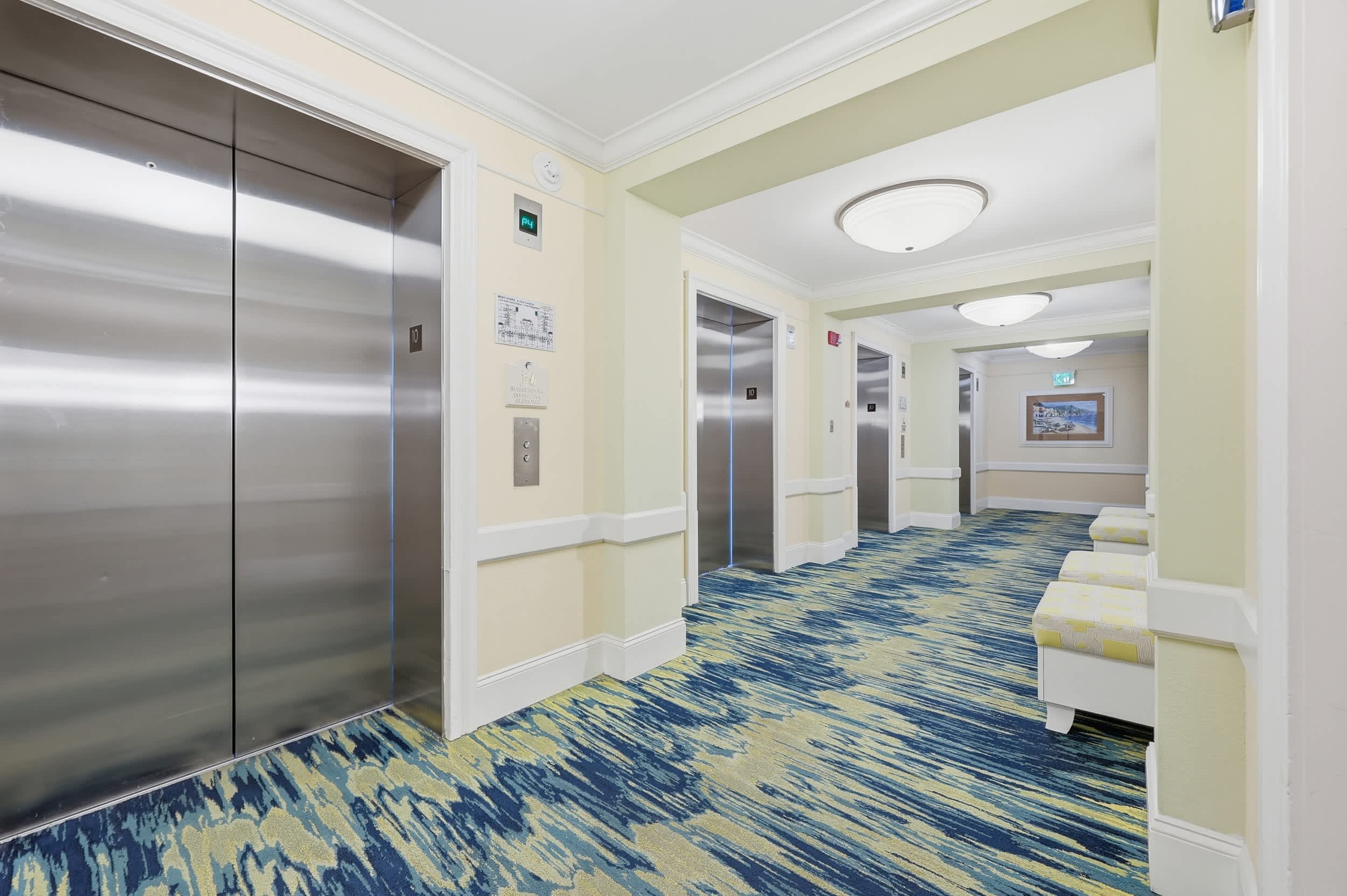 Sunny Tide at Luxe Mar Vista w Lazy River