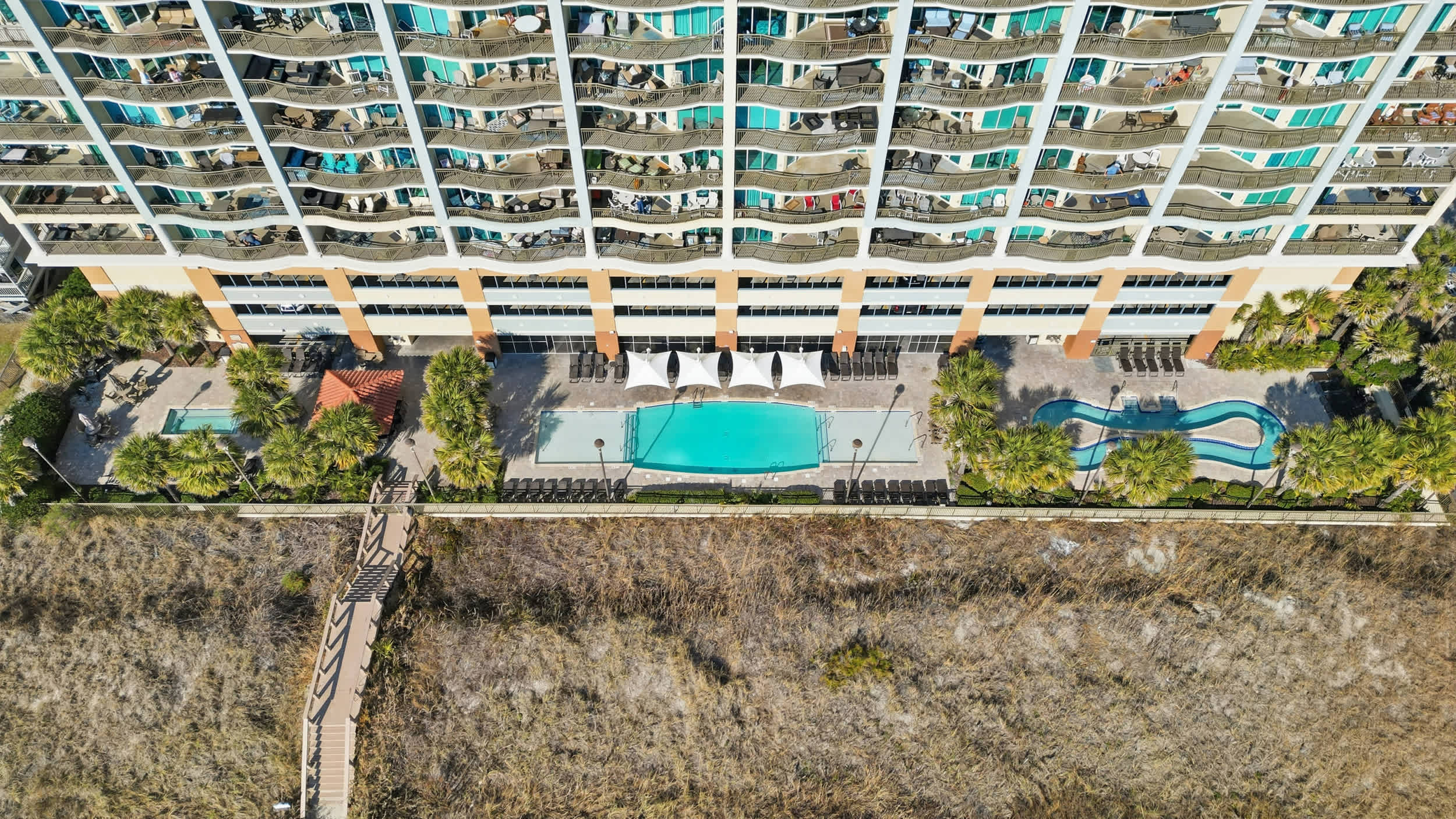 Sunny Tide at Luxe Mar Vista w Lazy River