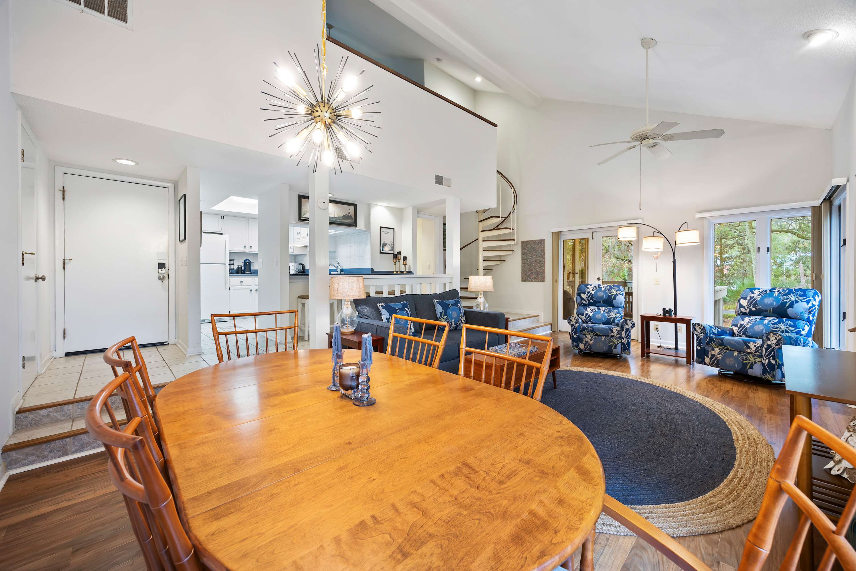 Minutes to Beach Golf Pet Friendly Villa