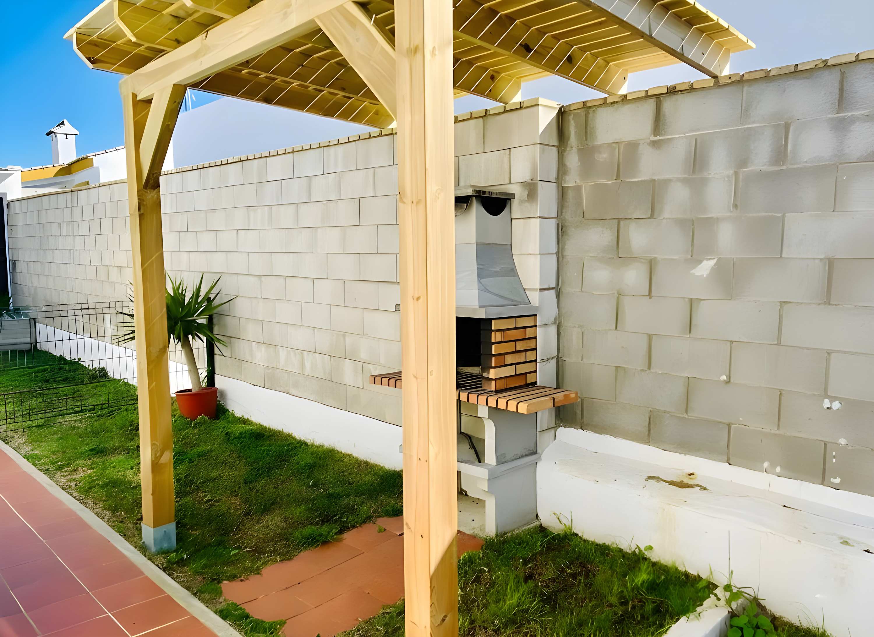 Chalet Vacacional con Piscina Privada y Parking Cerca de la Playa - image 24