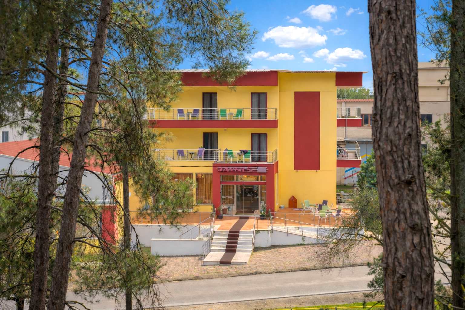 Jayne’s Rooms - Central Single Nest in Elassona — Elassona — vacation rental
