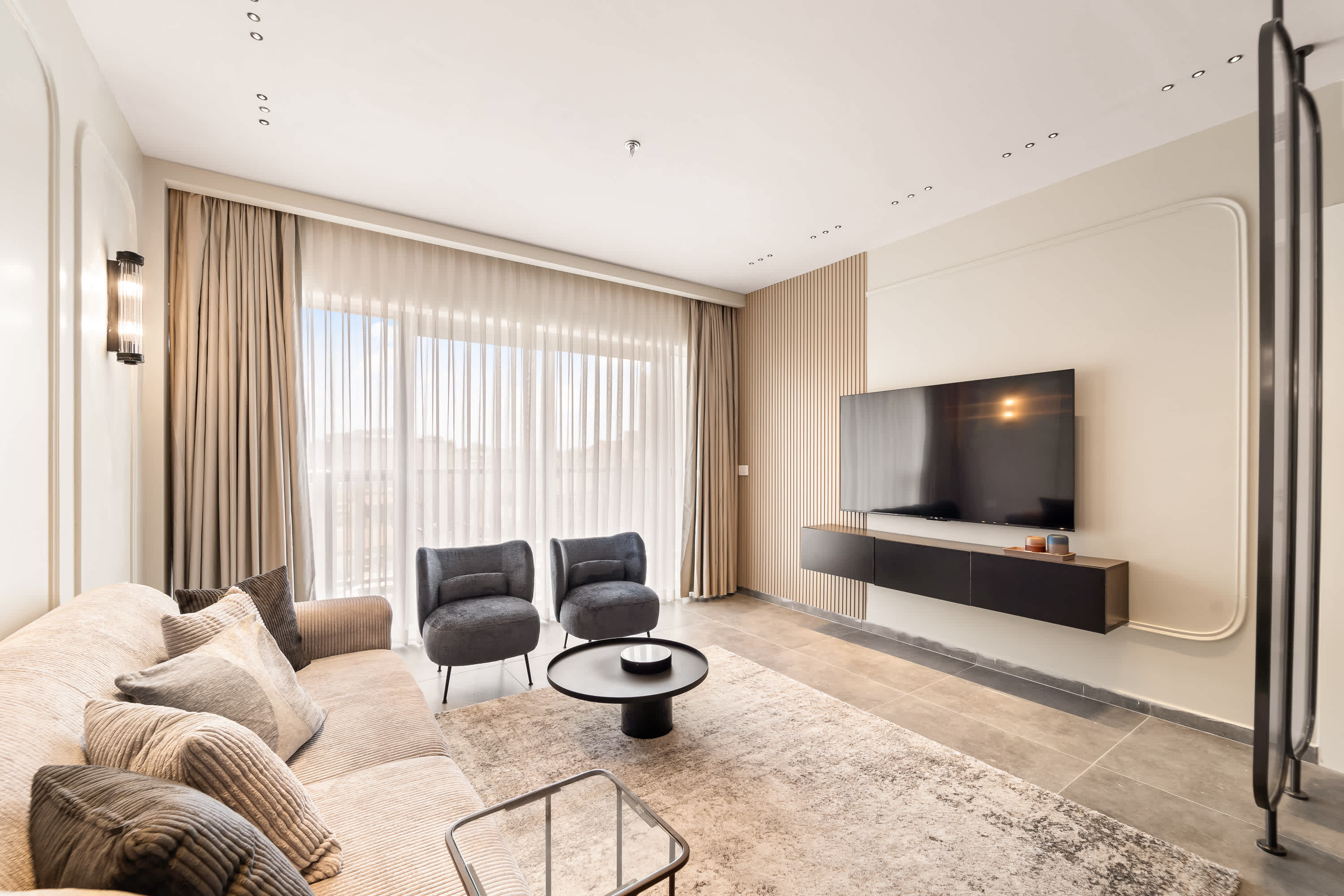 Modern 2BR Apartment with Parking in Prime Downtown Jerusalem photo 20