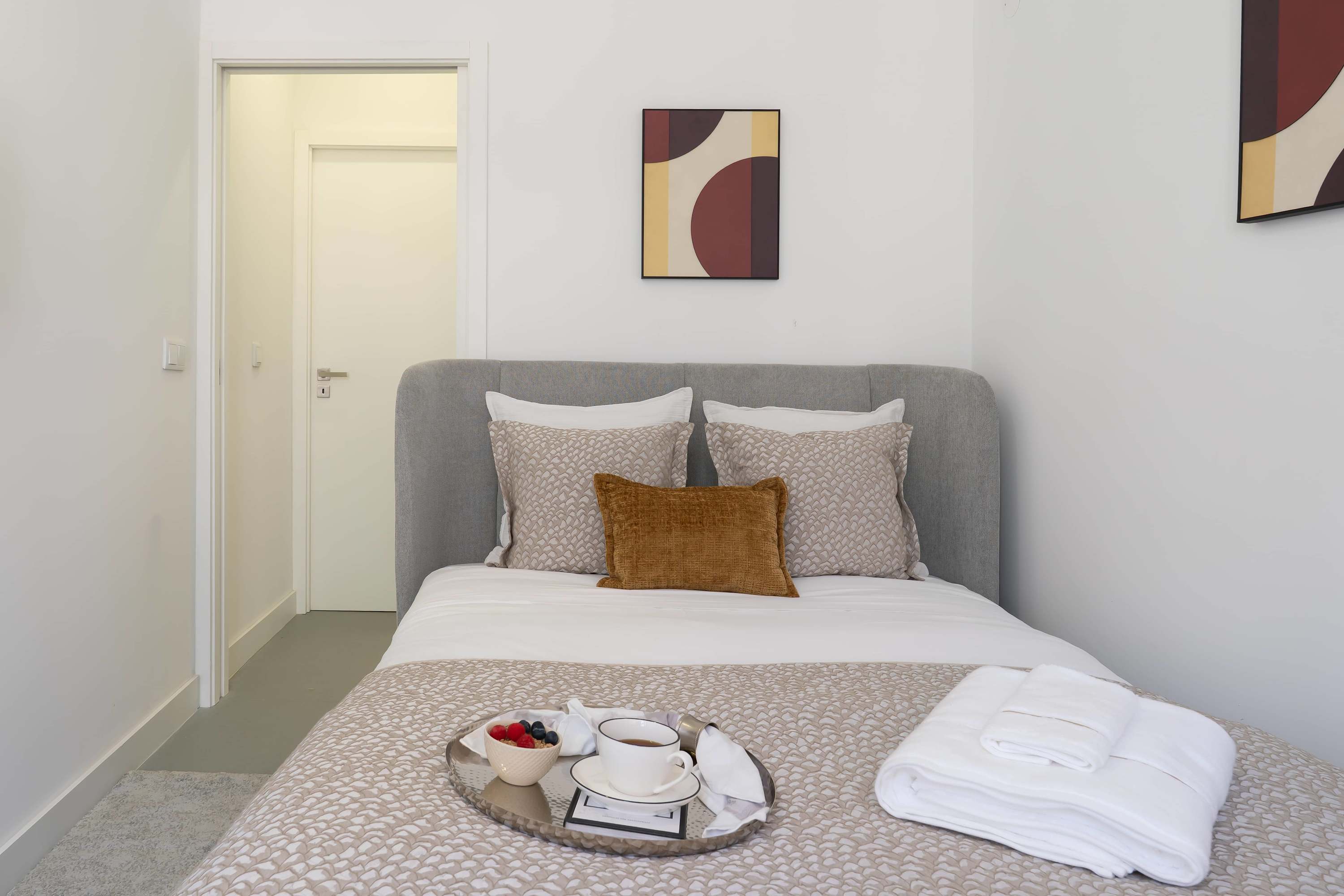 Bonfim Patio & Balcony Apartments by HostWise