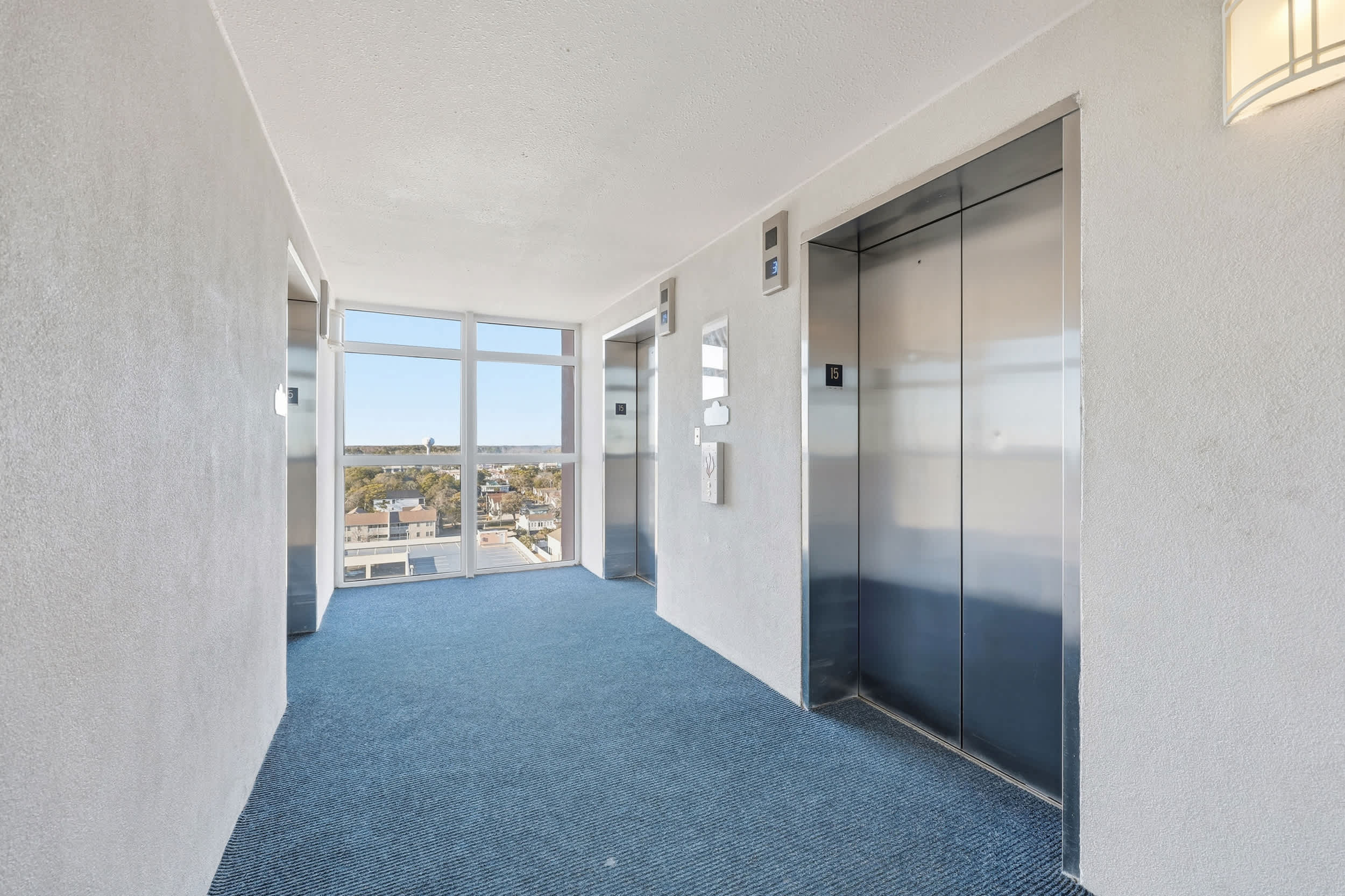 Living La Vida Ocean at Top Resort w Lazy River