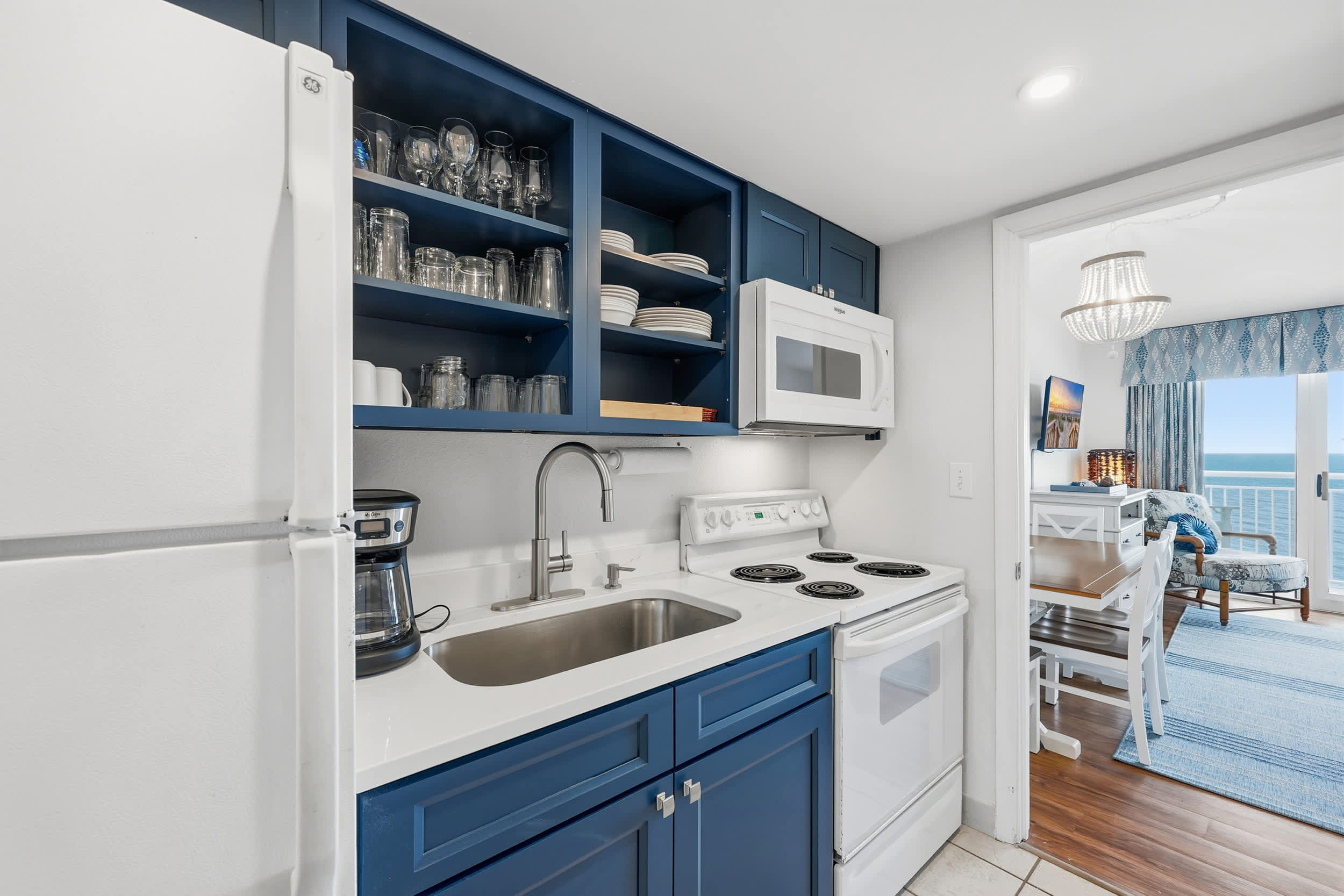 Living La Vida Ocean at Top Resort w Lazy River