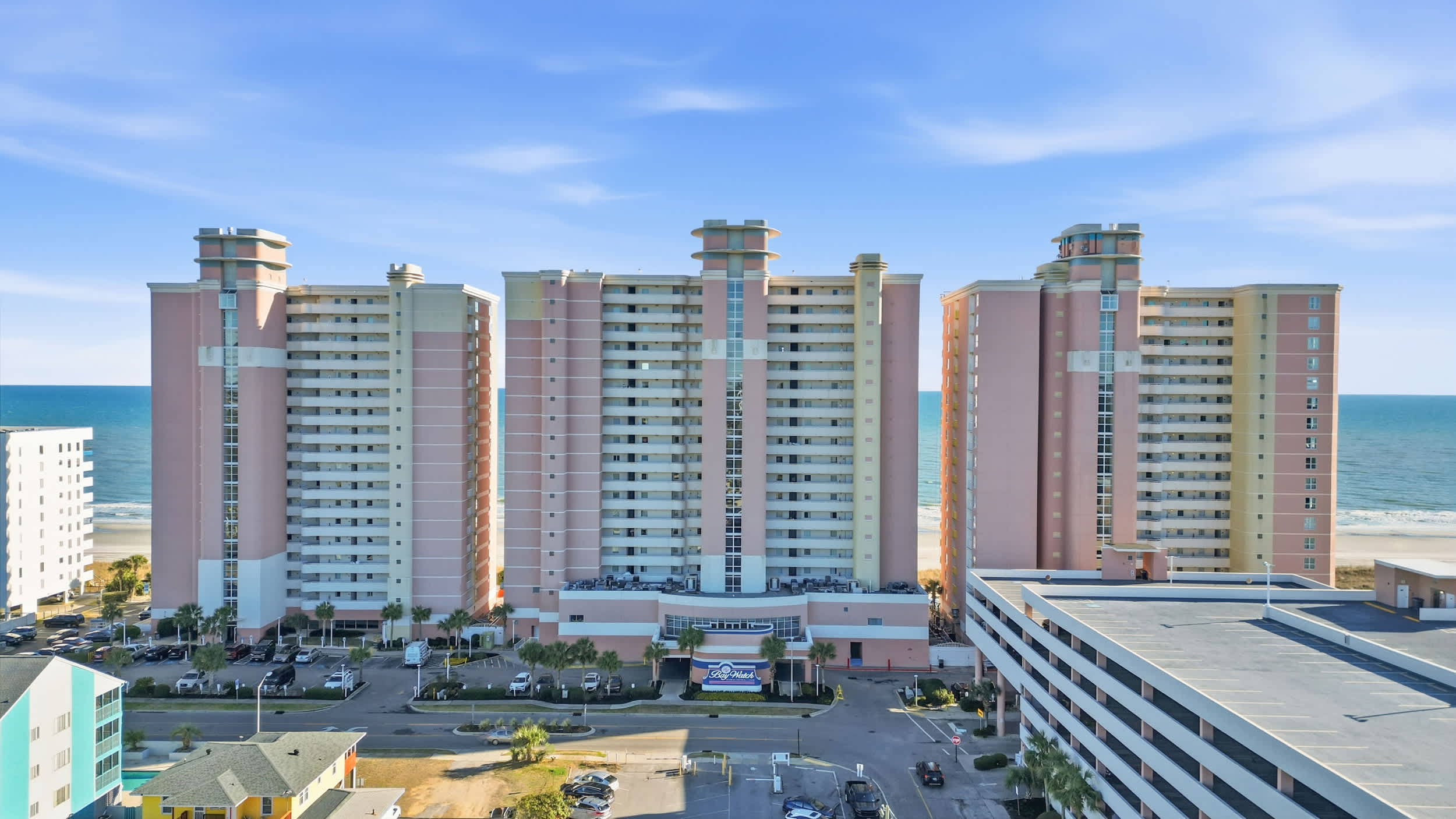 Living La Vida Ocean at Top Resort w Lazy River