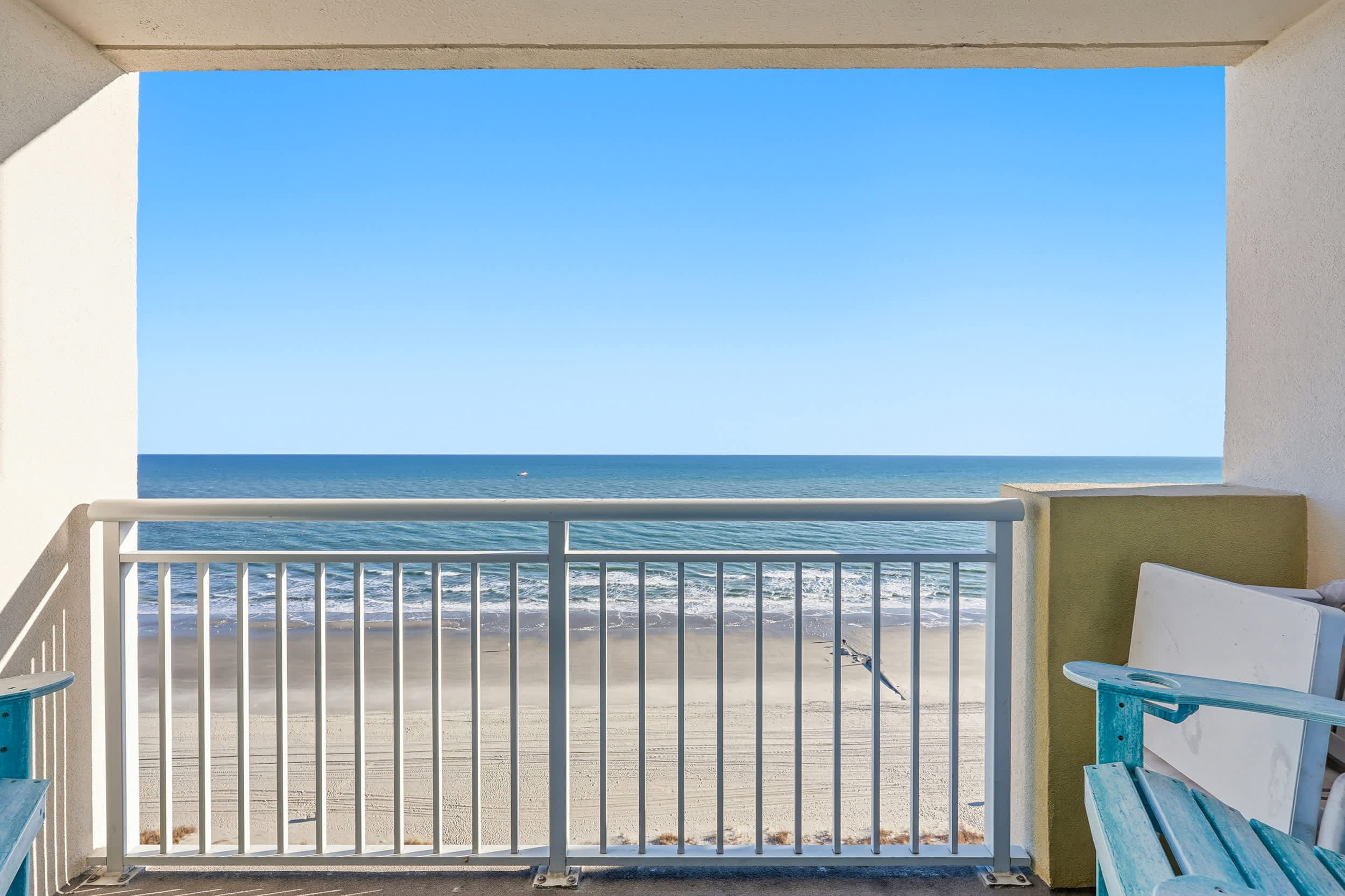 Living La Vida Ocean at Top Resort w Lazy River