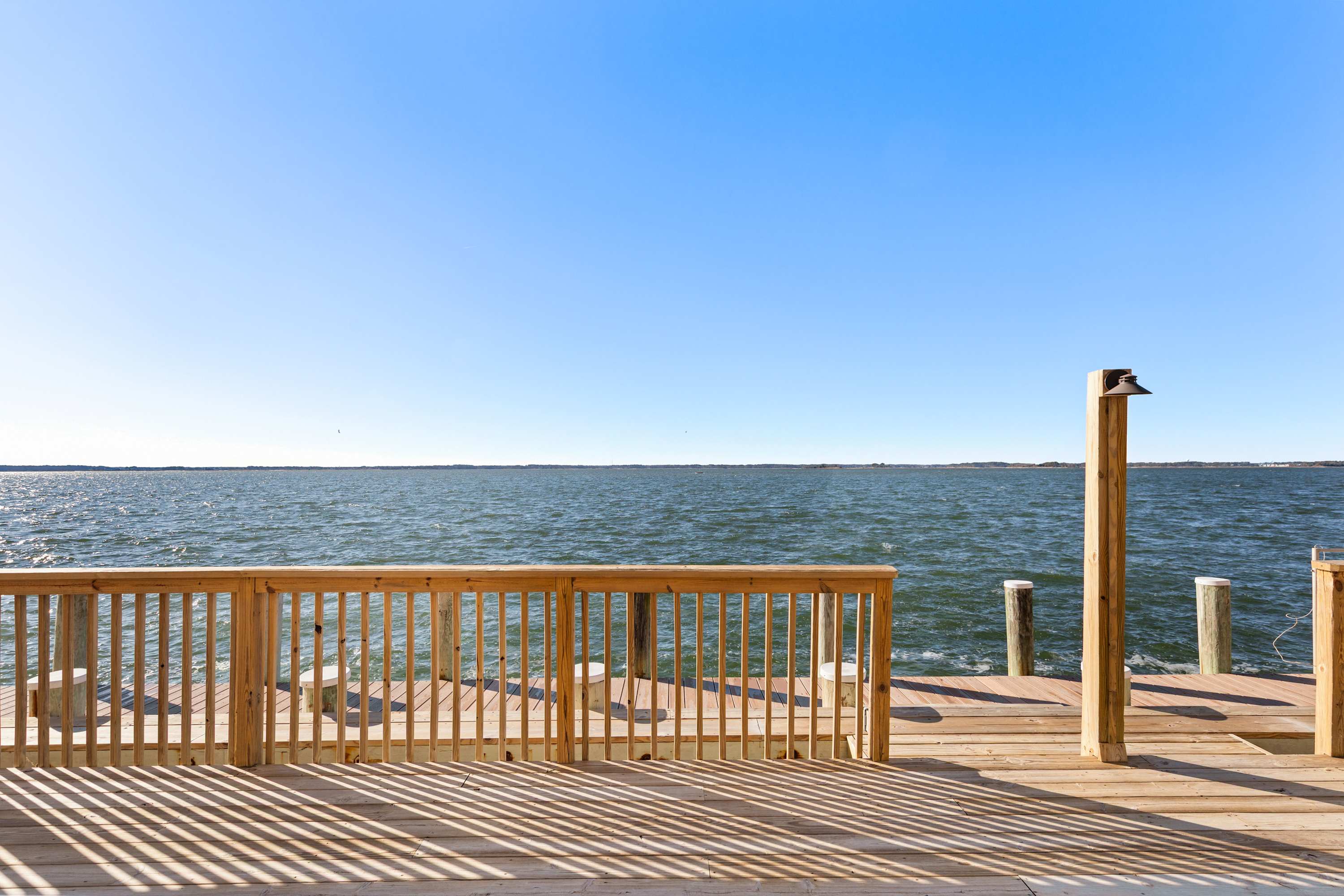 Bayfront Beauty - Shipwreck 102