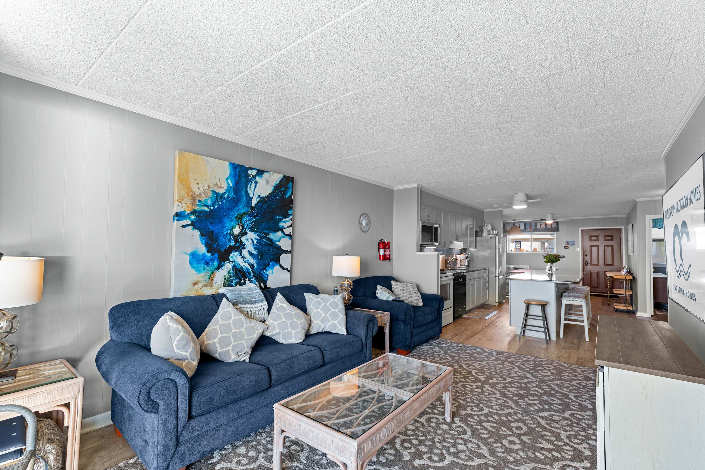 Bayfront Beauty - Shipwreck 102