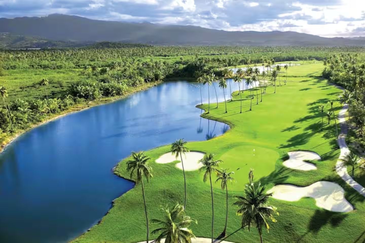 Beach & Golf Course Views
