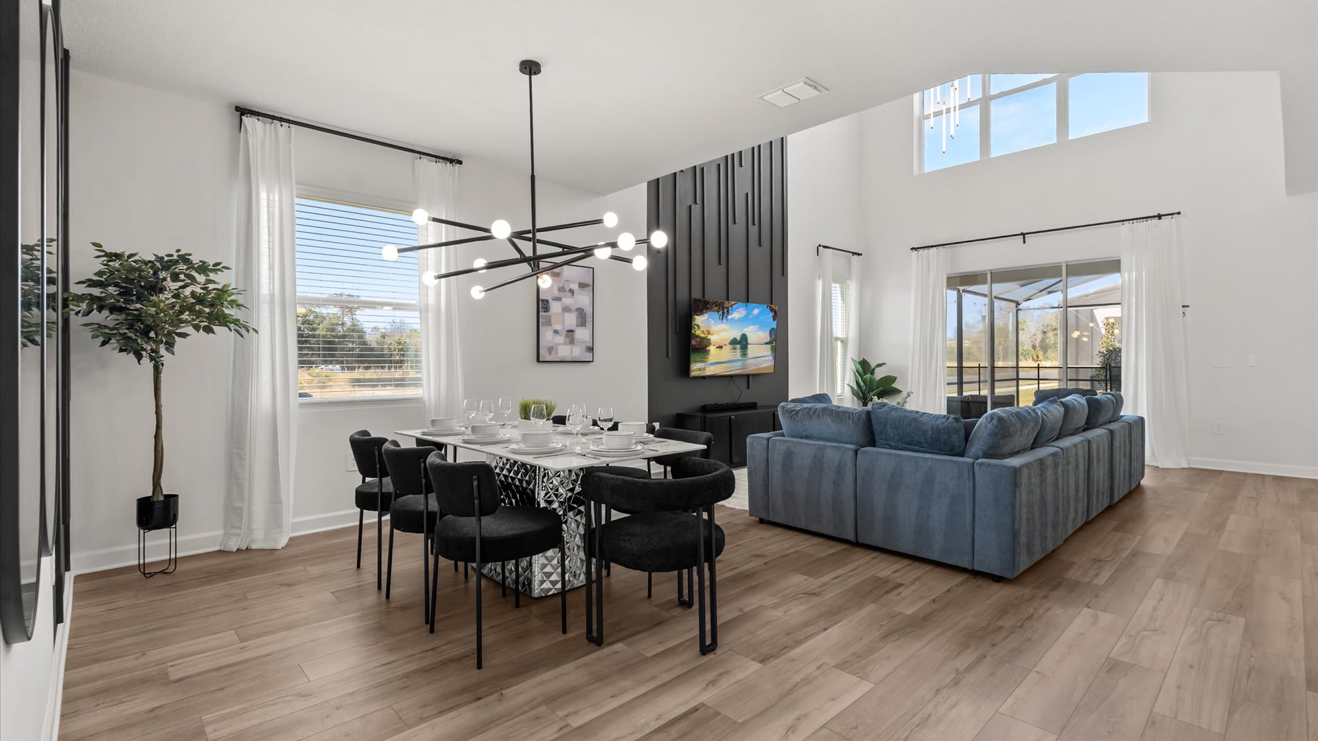 Dining area & lounge – Great flow for meals and group time