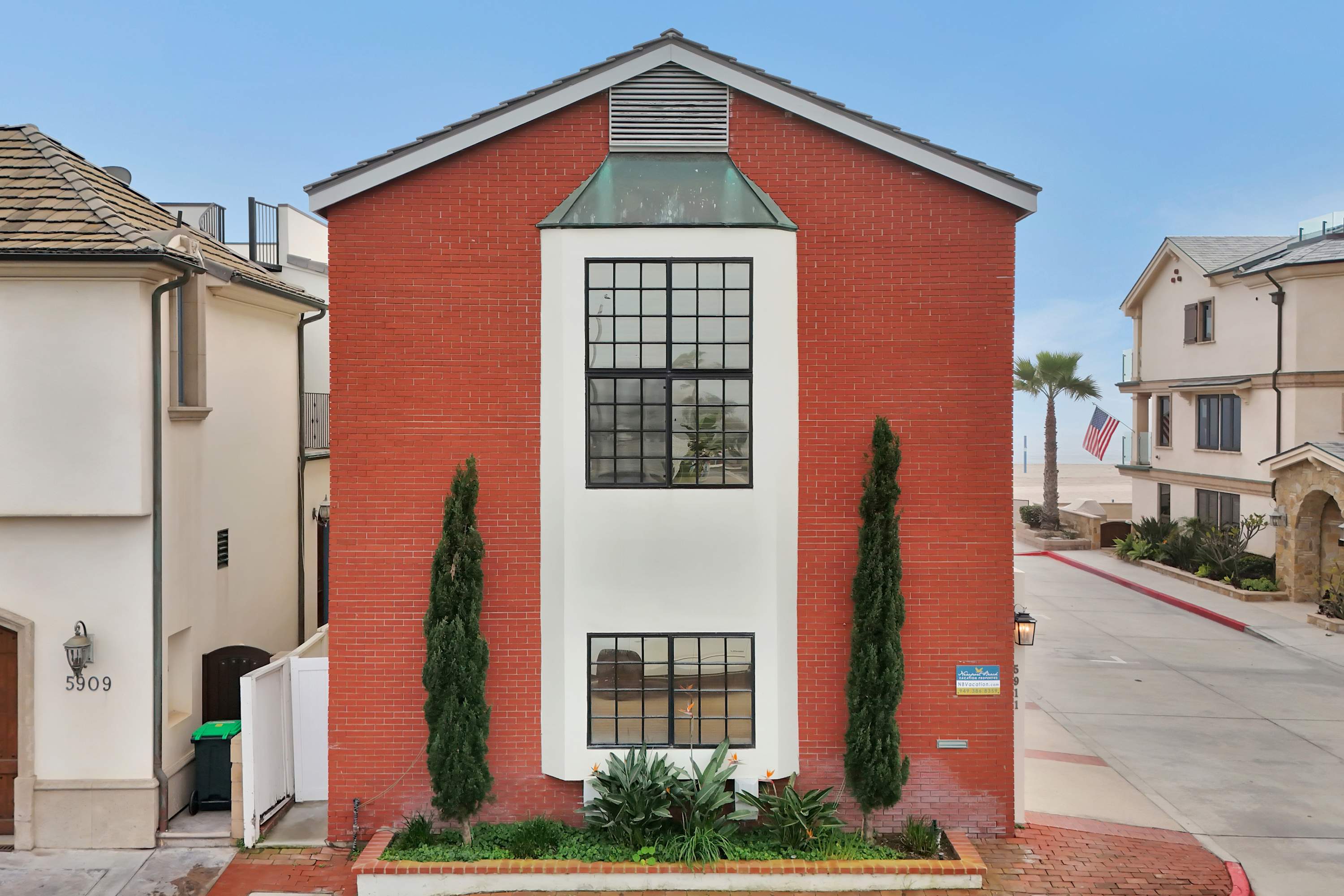5911 Seashore | Spacious Beachfront Sanctuary: Serene Ocean Views 6