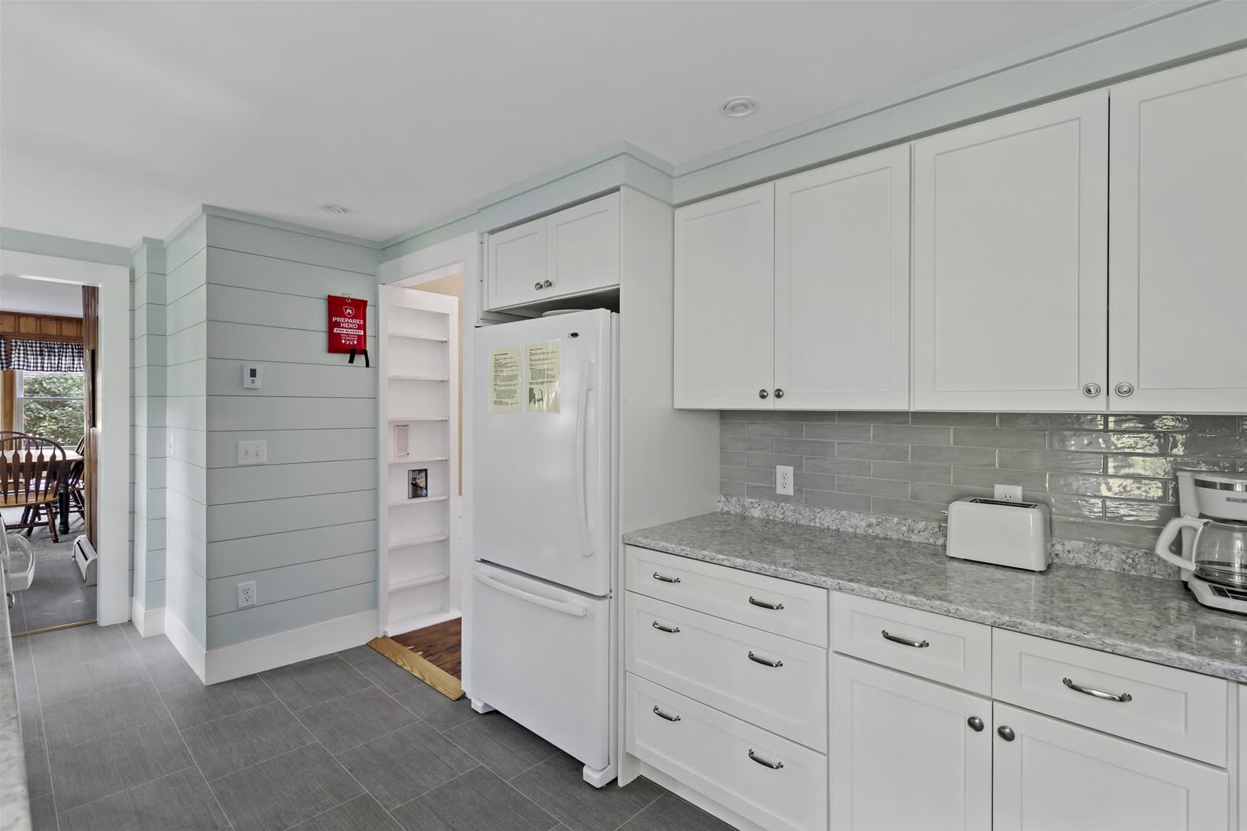 Centrally Located Wellfleet 5 Bedroom 8