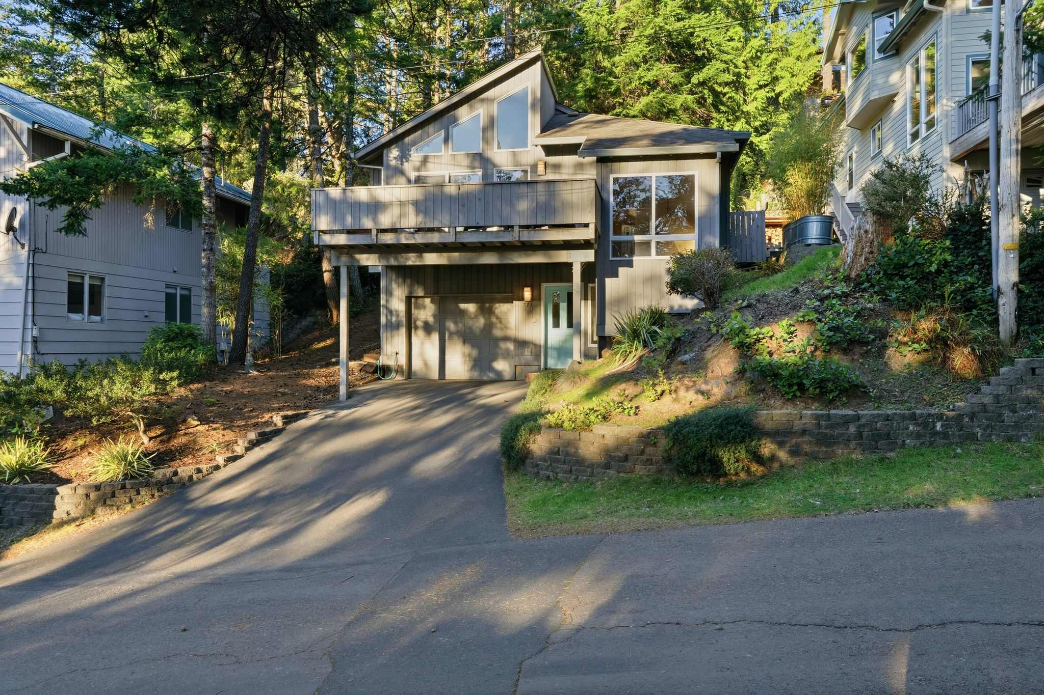 Latitude 45 - 2BR 2BA secluded in trees near beach — Manzanita, OR — vacation rental