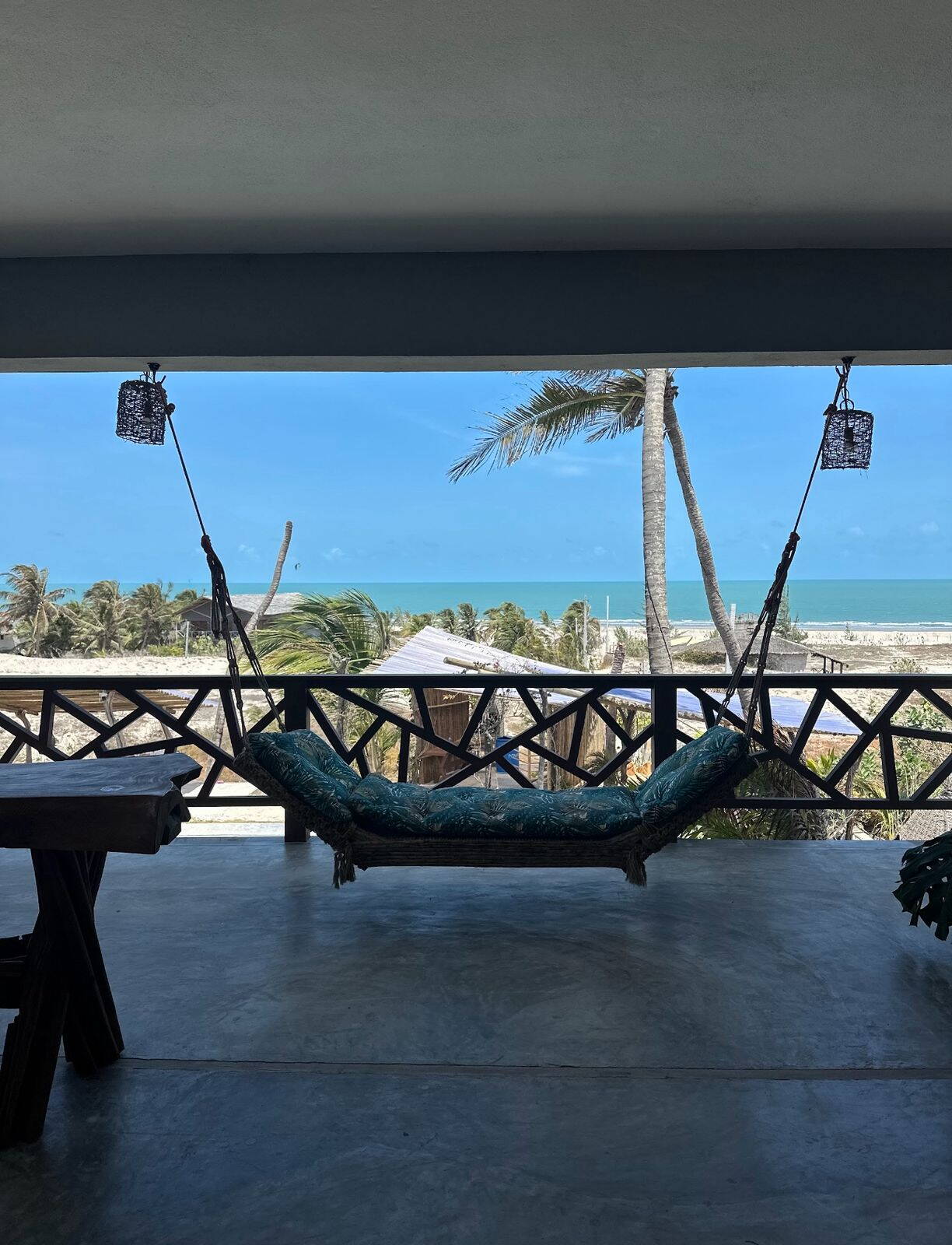 Exclusive Beachfront Villa CEA049