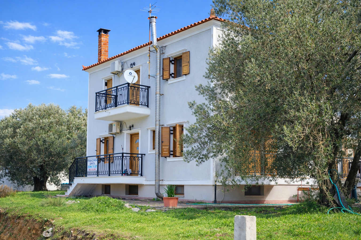Mountain Voyage Residences - Serene Lesvos Escape — Vatoussa, Lesvos — vacation rental