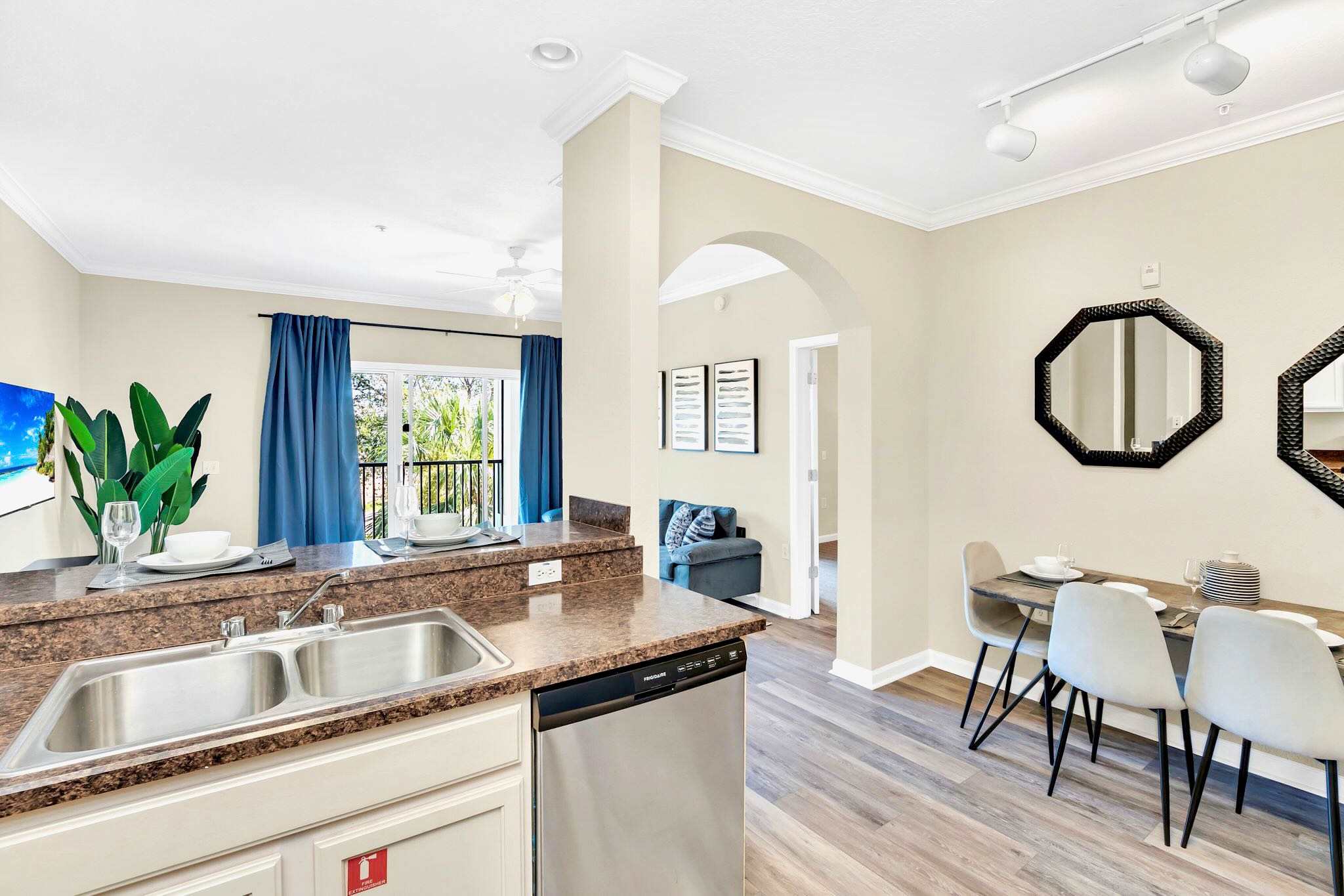 Family Friendly Condo with Pool Sauna | Photo 10