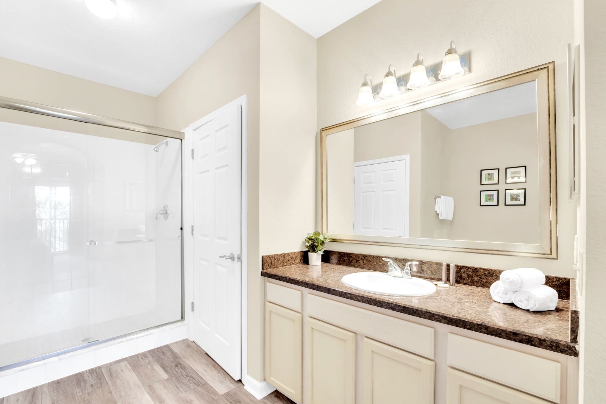 Family Friendly Condo with Pool Sauna | Photo 14