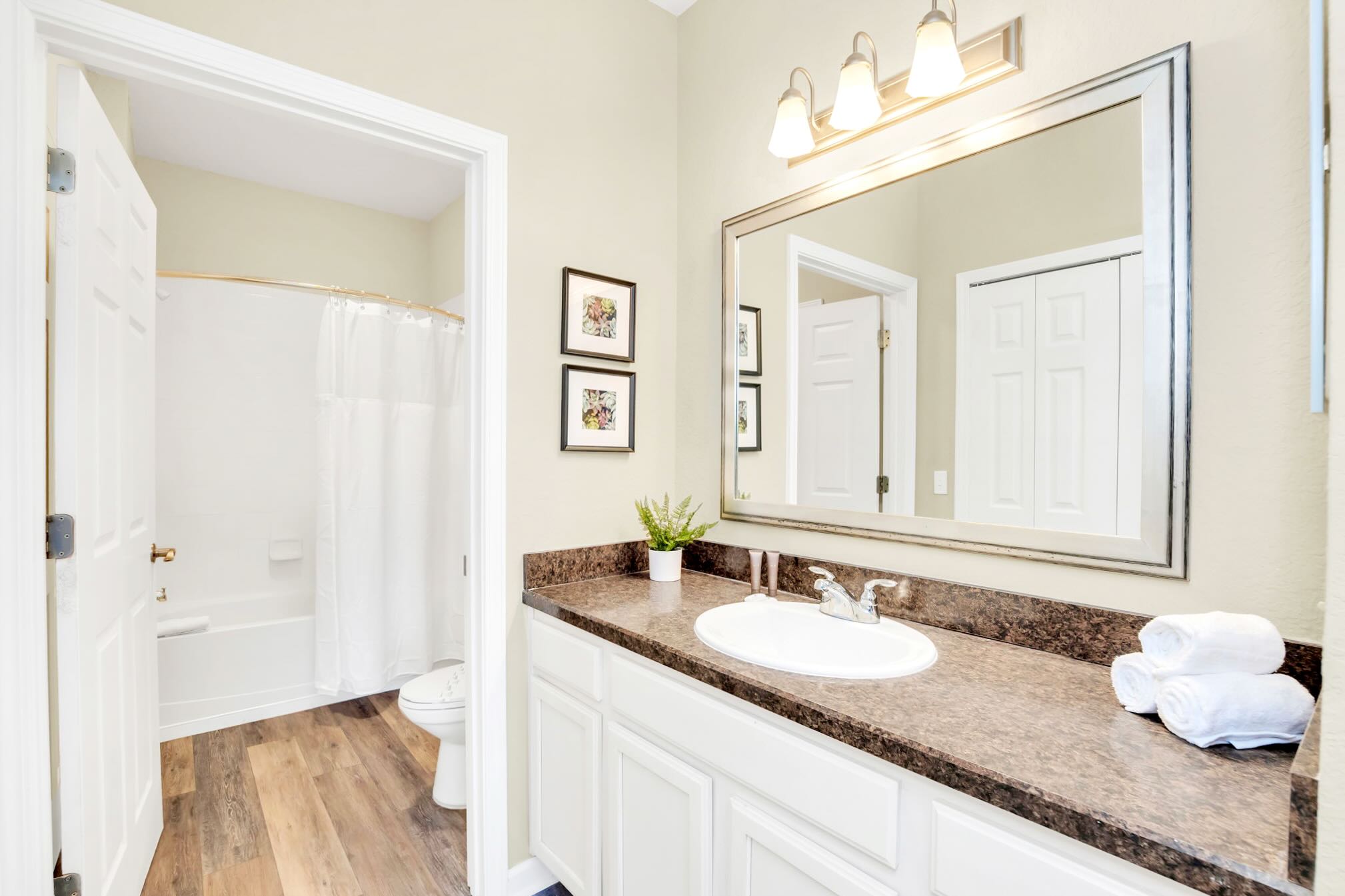 Family Friendly Condo with Pool Sauna | Photo 17