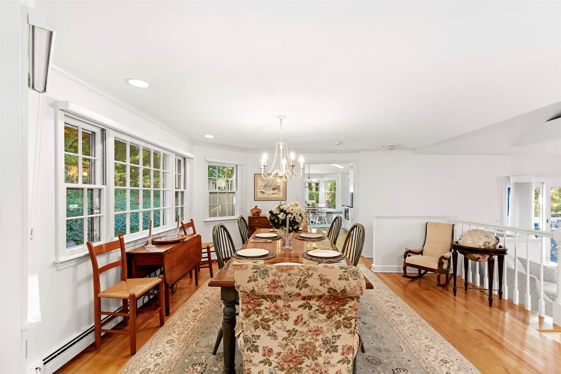 Spacious Home Ideally Located a 5 Minute Drive from Nauset Beach 9