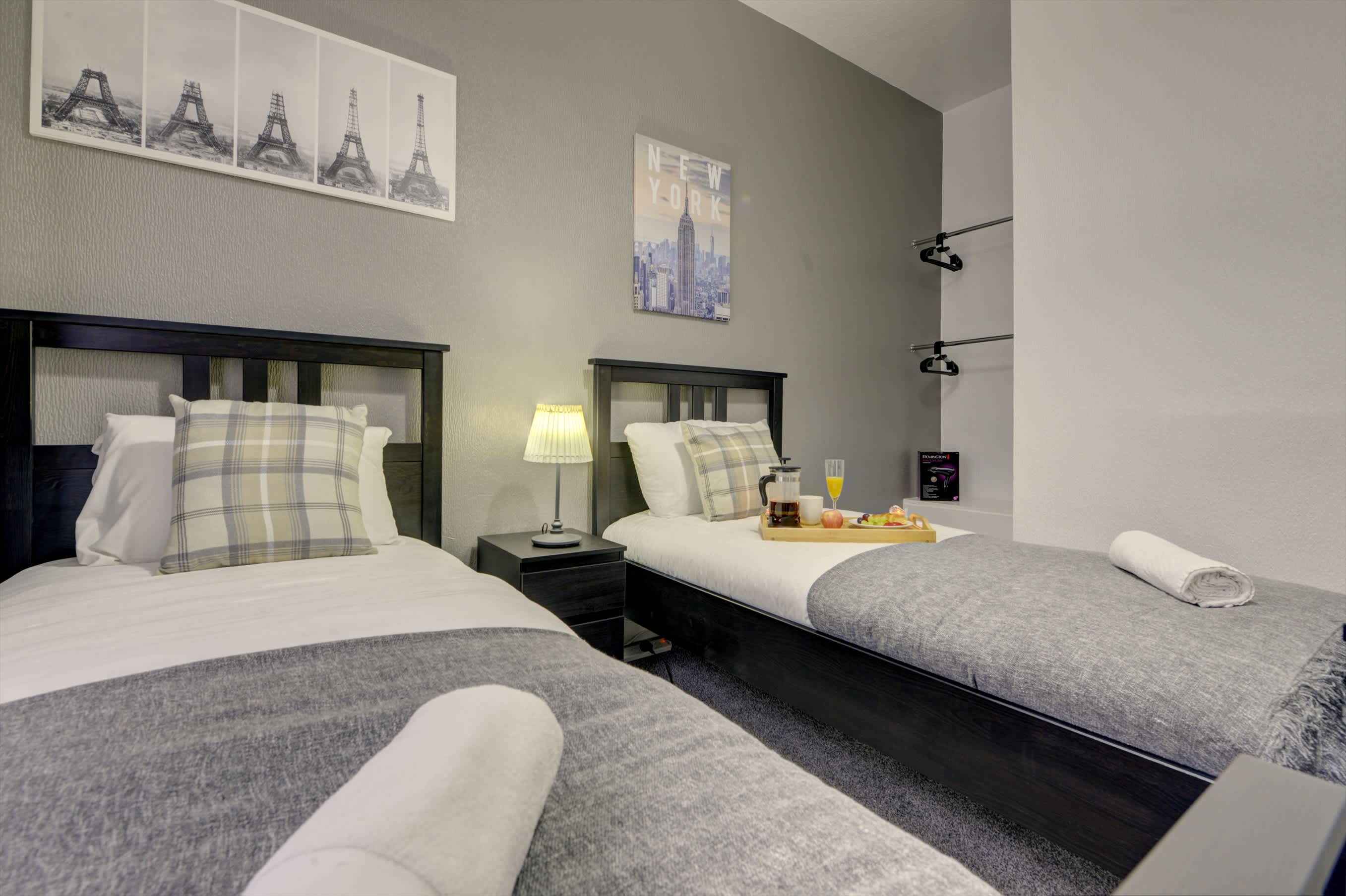 Cosy 2 Bedroom 4 Beds w/ Parking near City Centre in Argyll Street 39 CV2 4FJ - Property image 20 - VivreStays