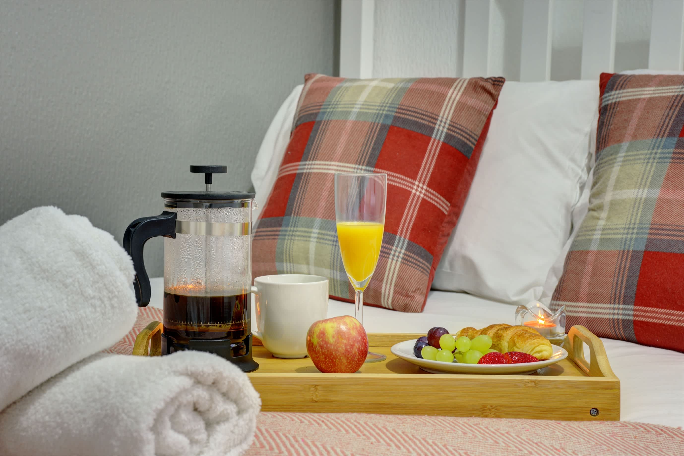 Cosy 2 Bedroom 4 Beds w/ Parking near City Centre in Argyll Street 39 CV2 4FJ - Property image 37 - VivreStays