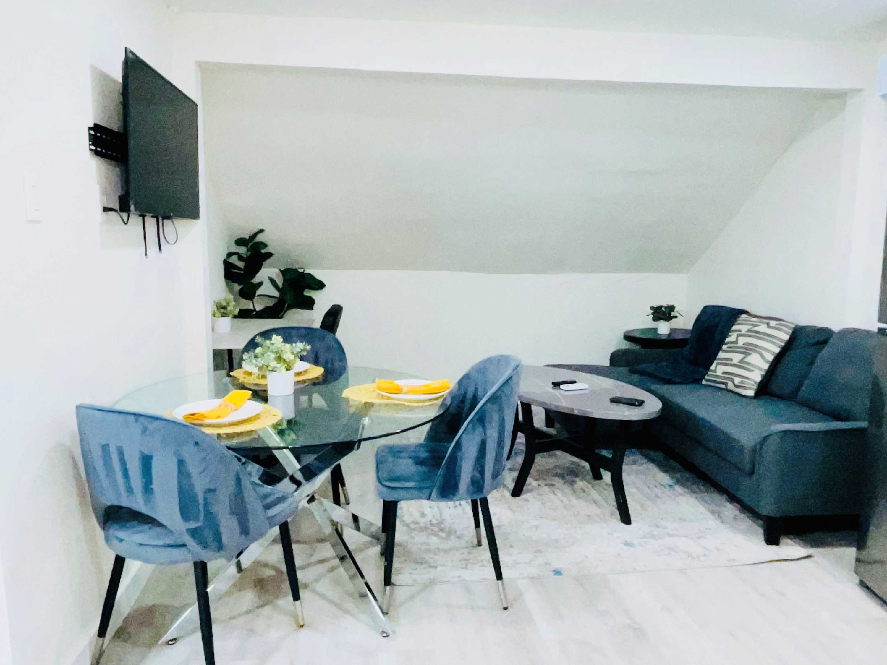 Boardwalk Bungalow Combo Stay for 9 7