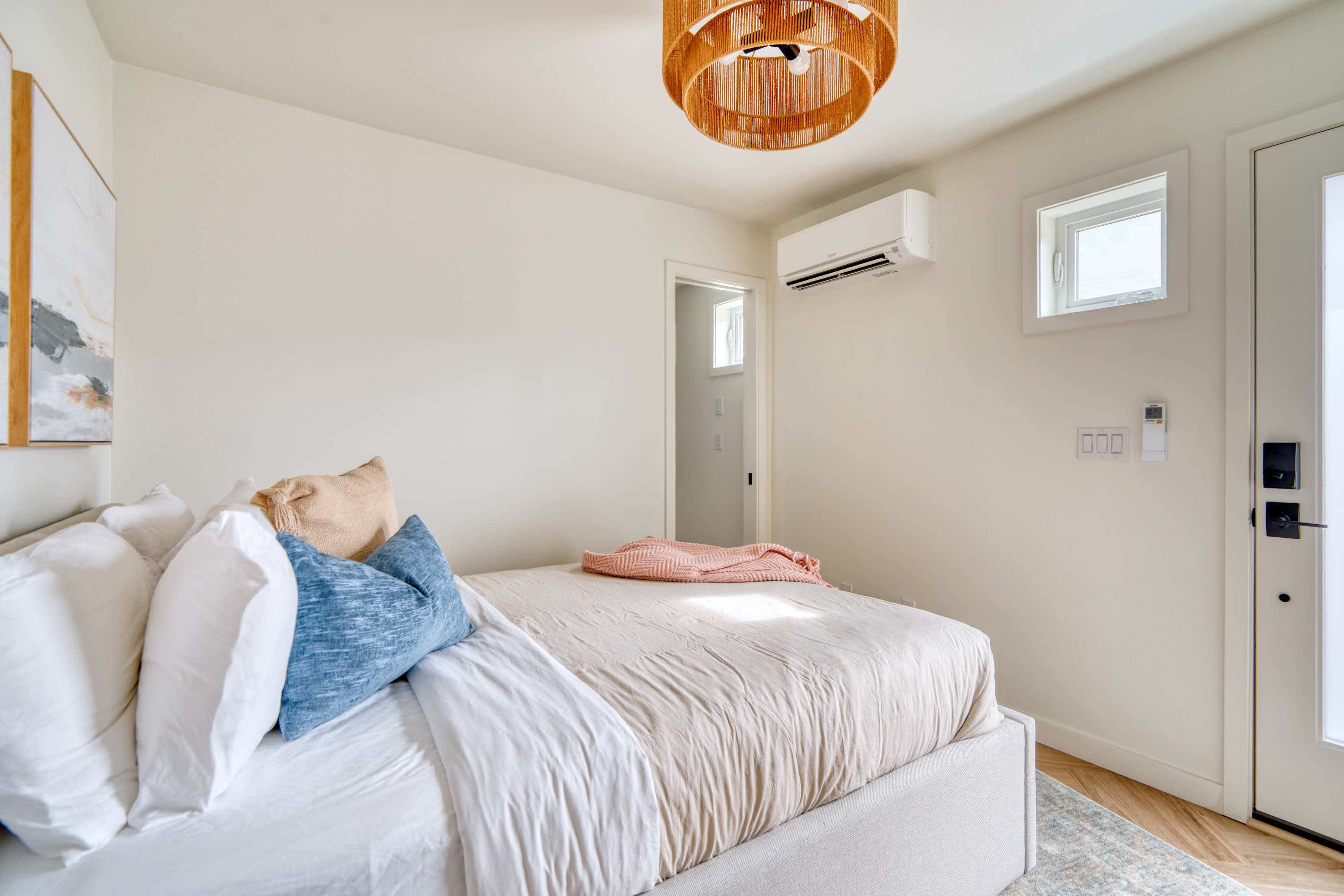 Cozy Studio With Kitchenette And Private Entrance - Charming Retreat - Portland