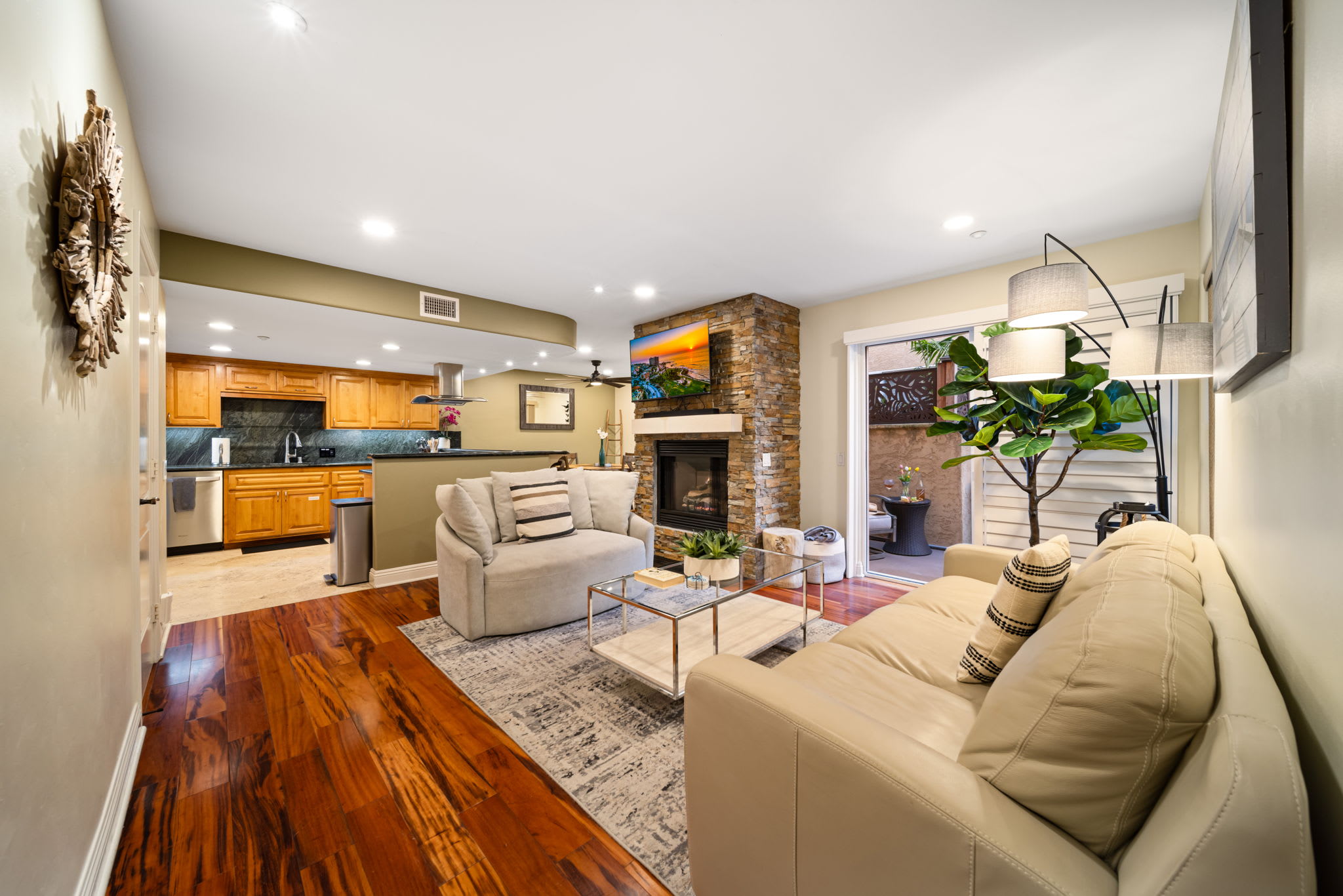 Steps to Sand - Pacific Beach 3BR Townhome — San Diego, CA — vacation rental