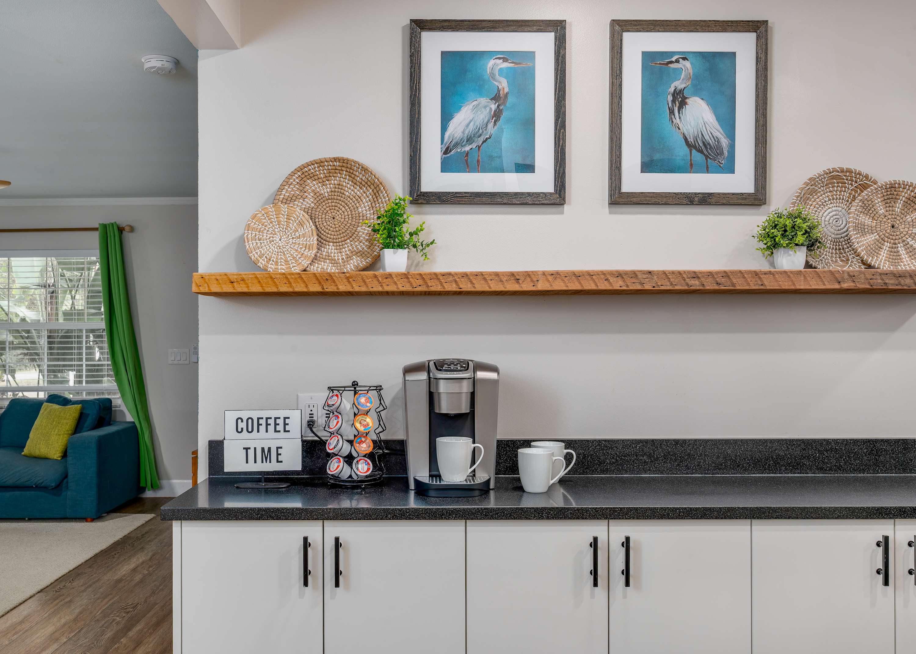 Relaxing 4BR home w/ heated pool & fire pit