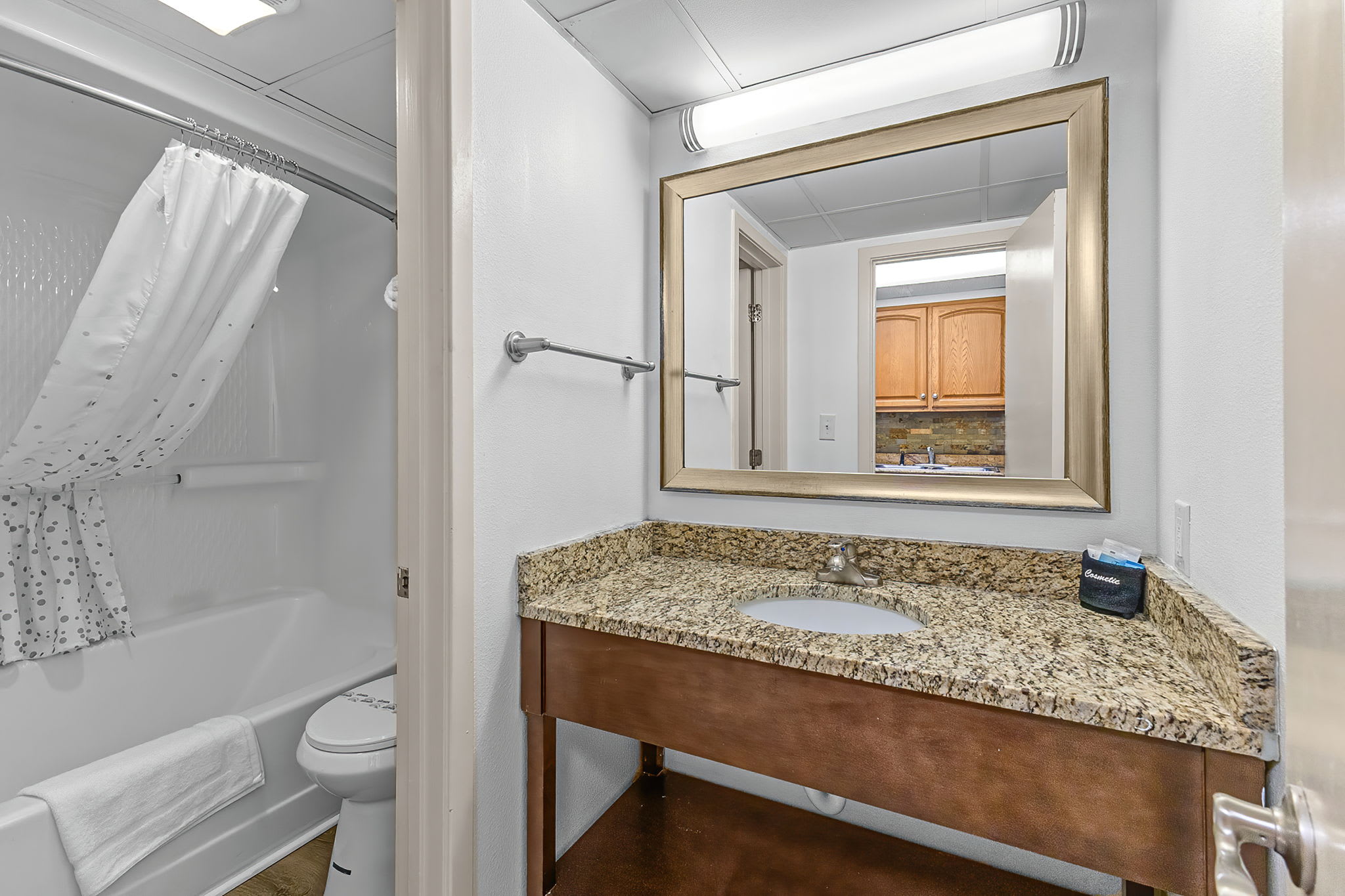 Dream Destination Compass Cove Oceanfront | Photo 16